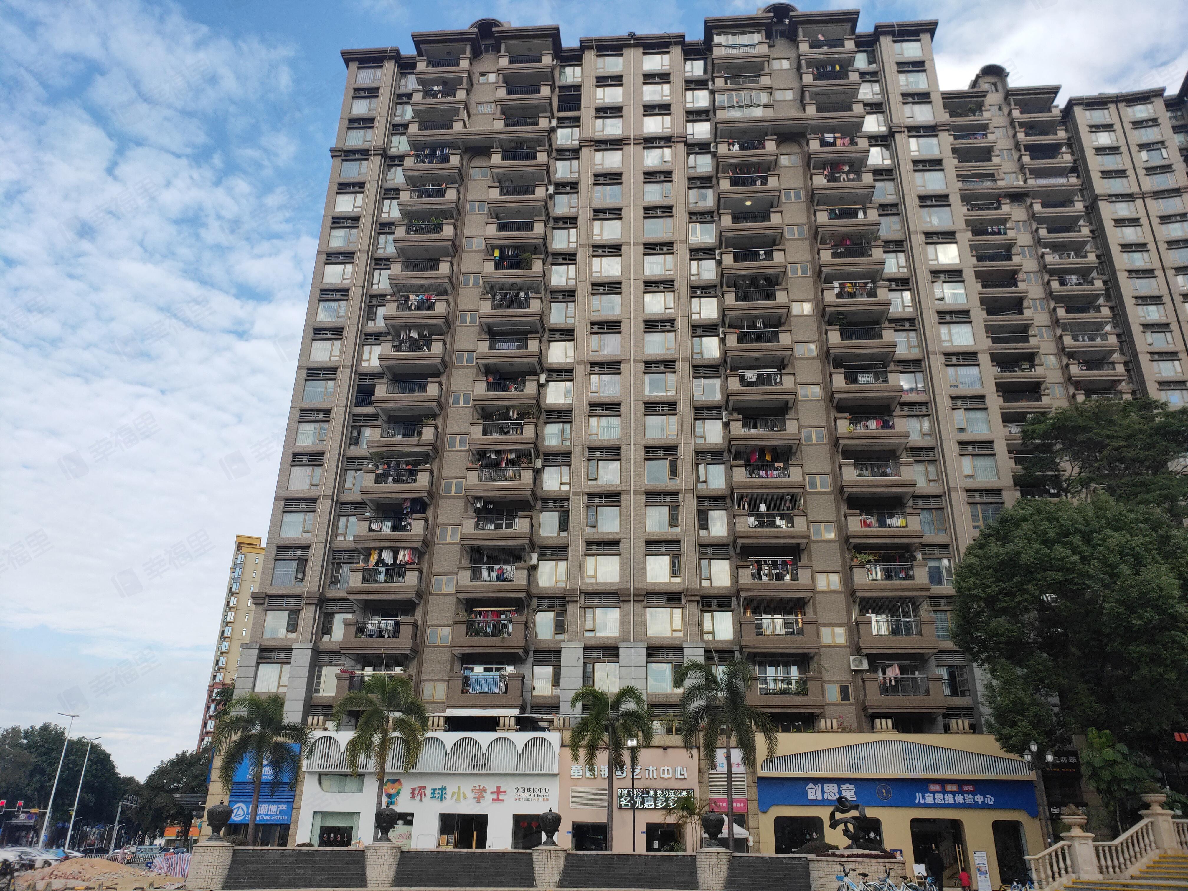 景湖荣郡小区效果图