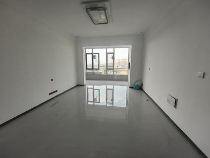 北京龙城公馆3室2厅120平高楼层/共11层