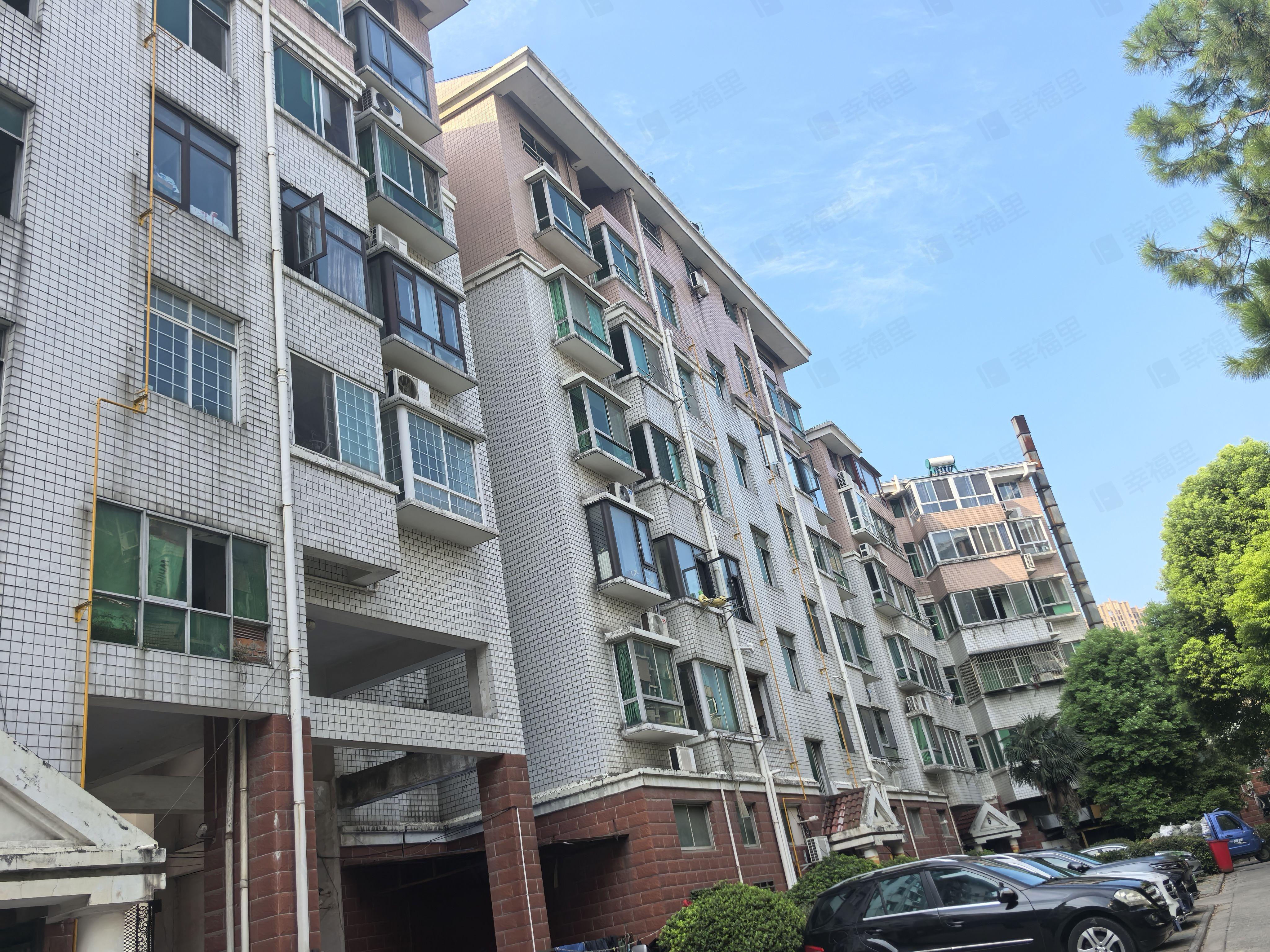 荣鑫都市佳园小区效果图