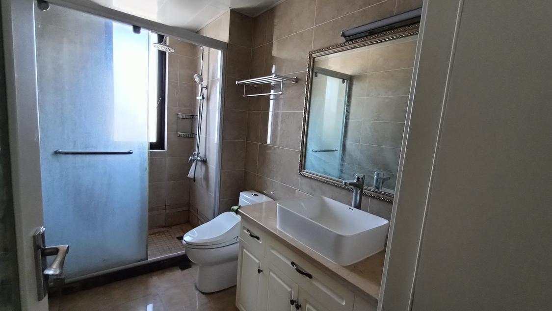 整租·绿地东上海海富城市花园(三期)