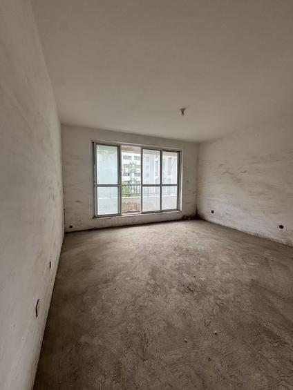 徐州华西格林春天4室2厅255平底层/共4层