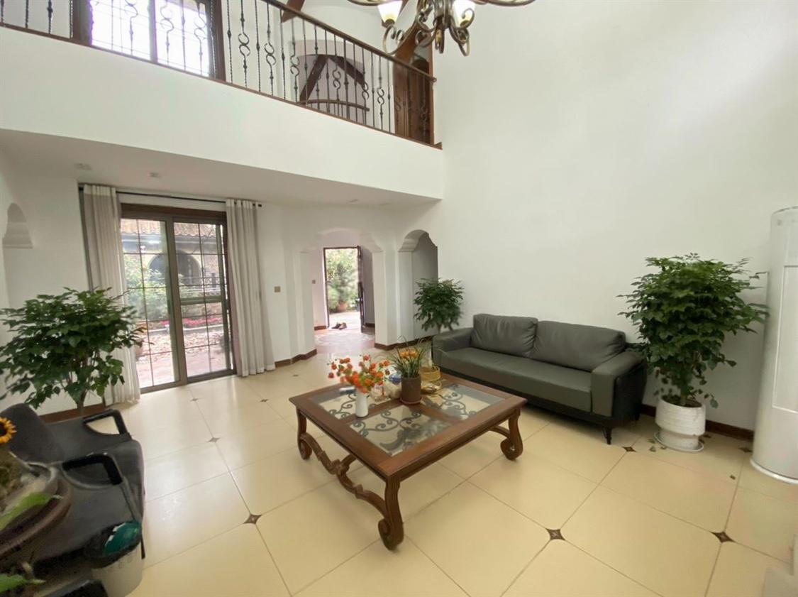 整租·坡岭顿小镇