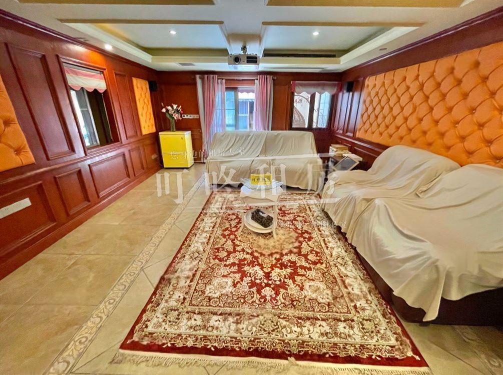 整租·坡岭顿小镇