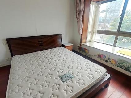 杨浦杨浦大桥整租 鼎隆公寓2室2厅/98平/低楼层