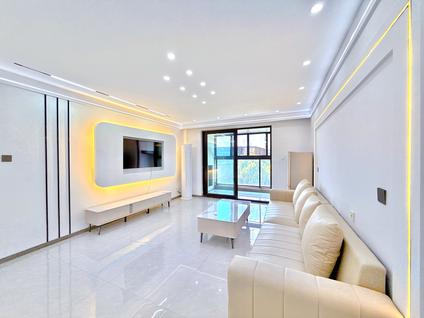 梁溪清名桥整租 国美南长华府1室1厅/80平/中楼层