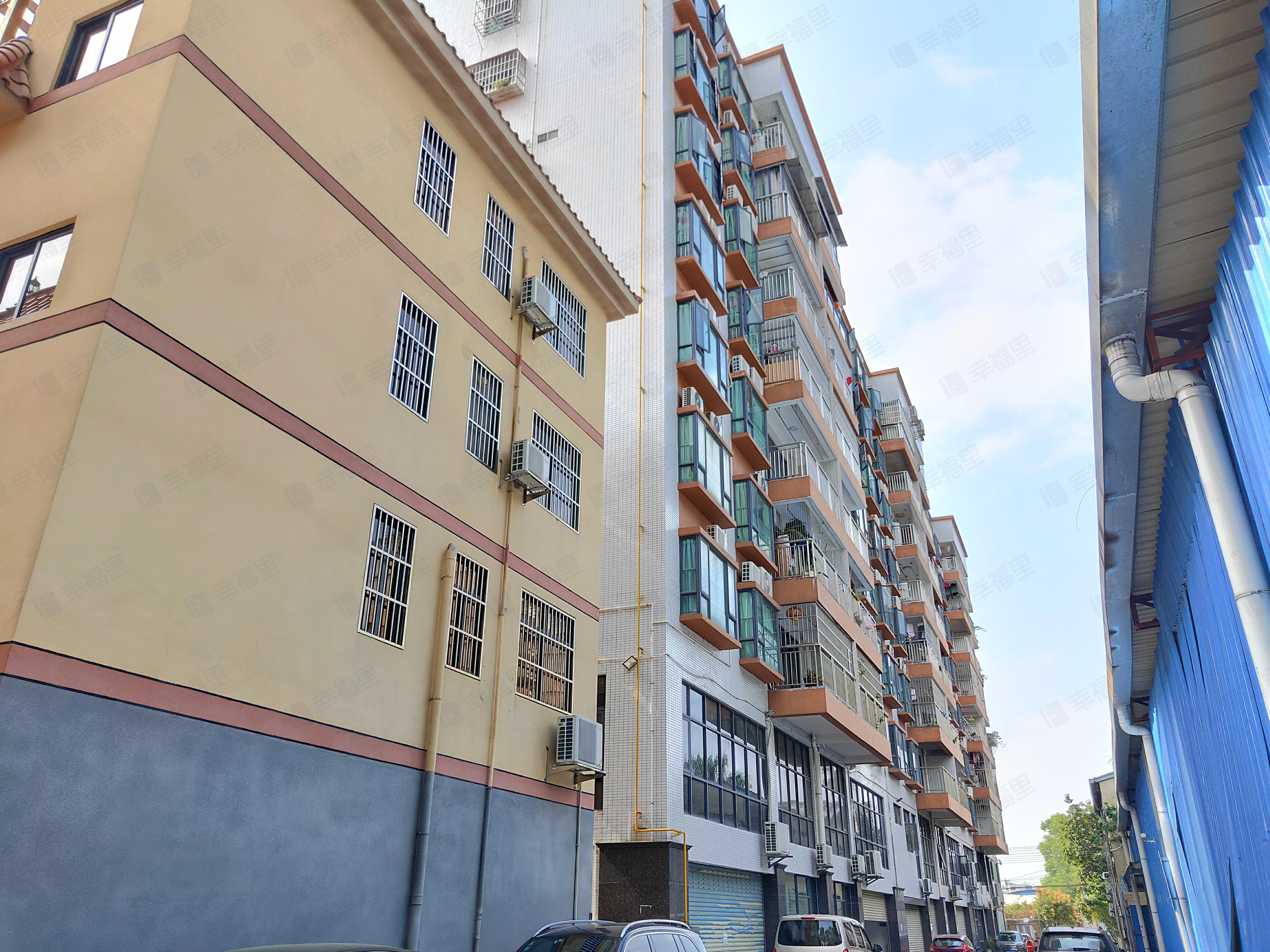 聚富花苑小区效果图