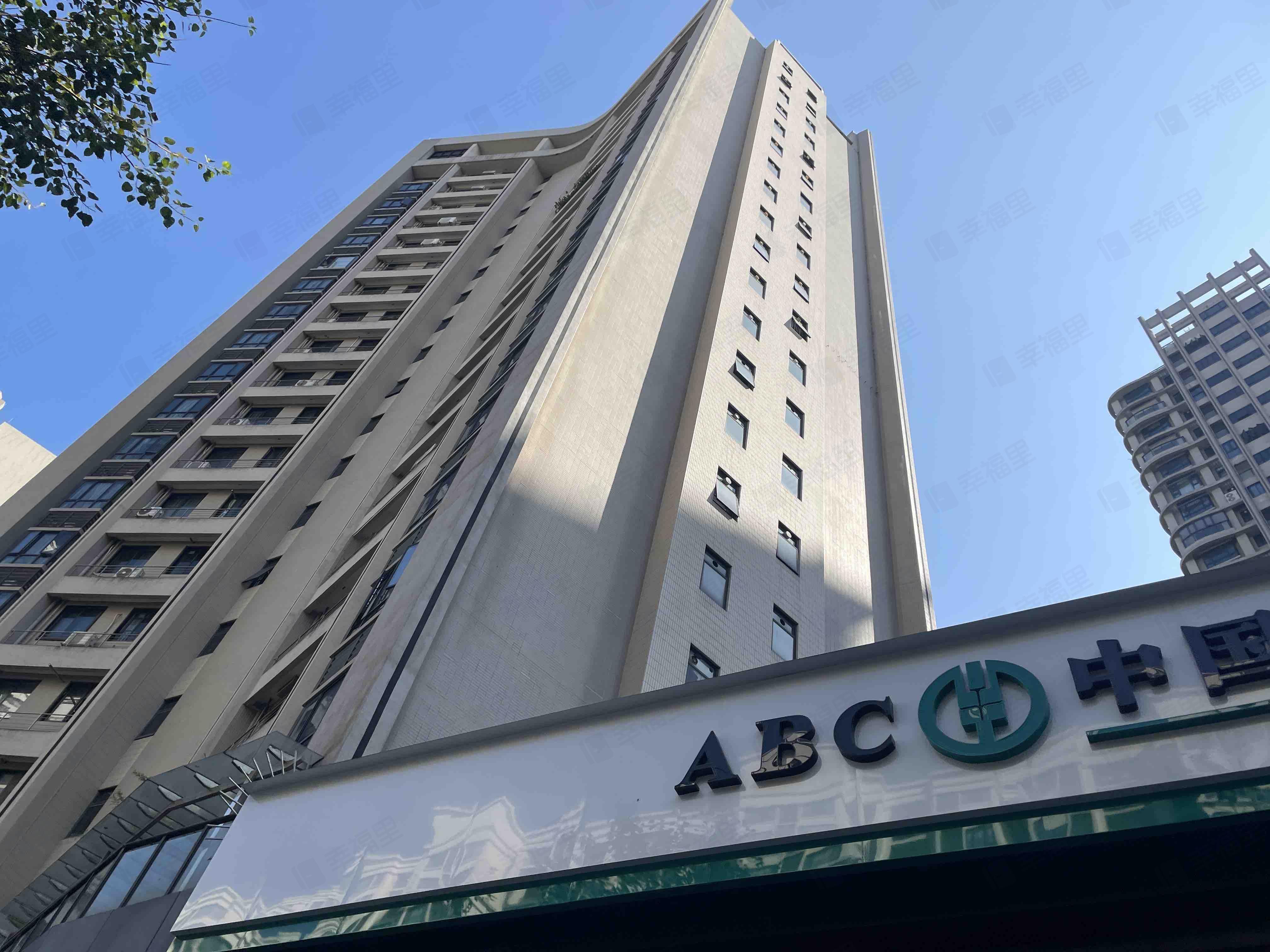 御峰臻品小区效果图