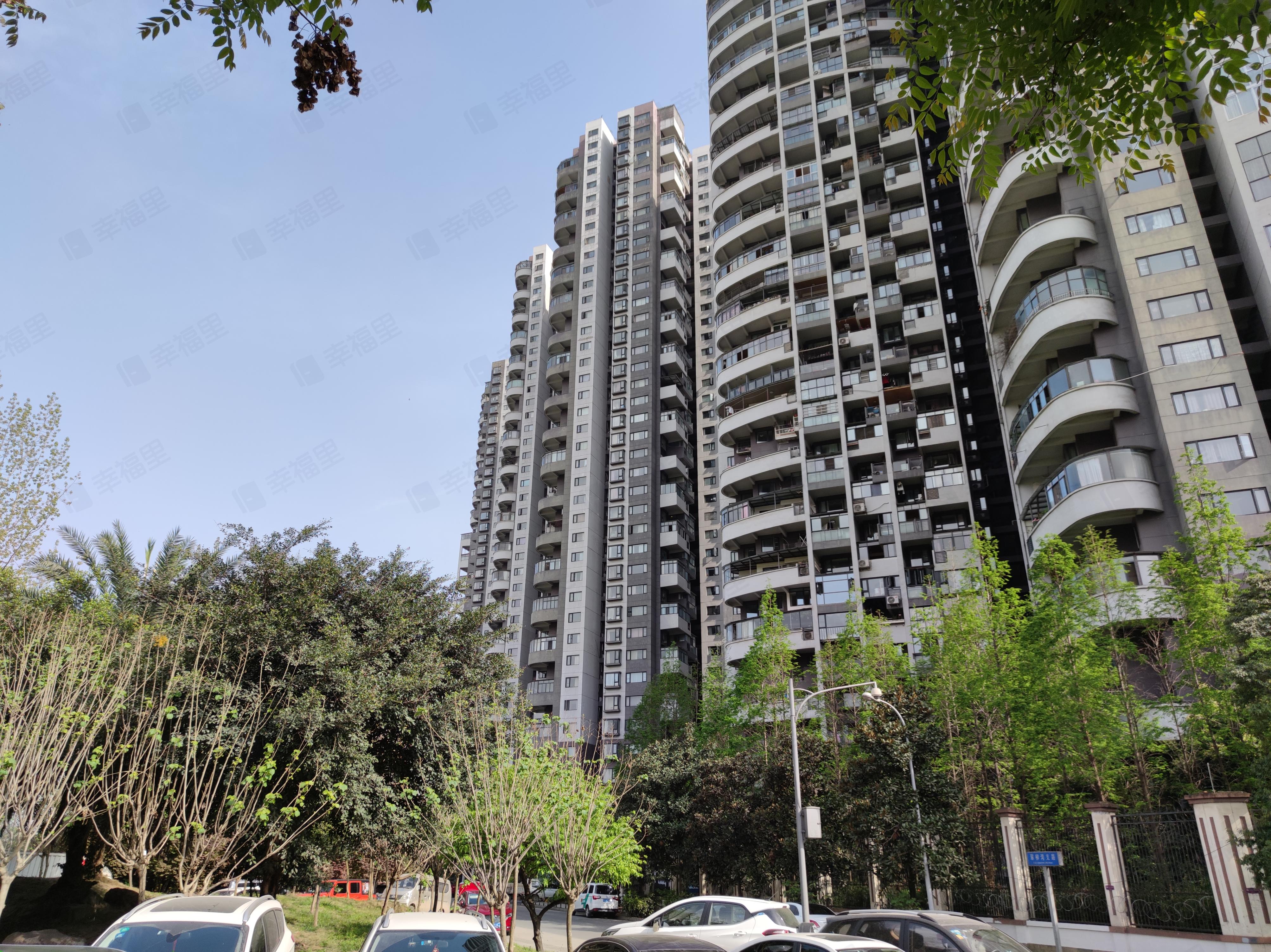 蓝光凯丽香江小区效果图