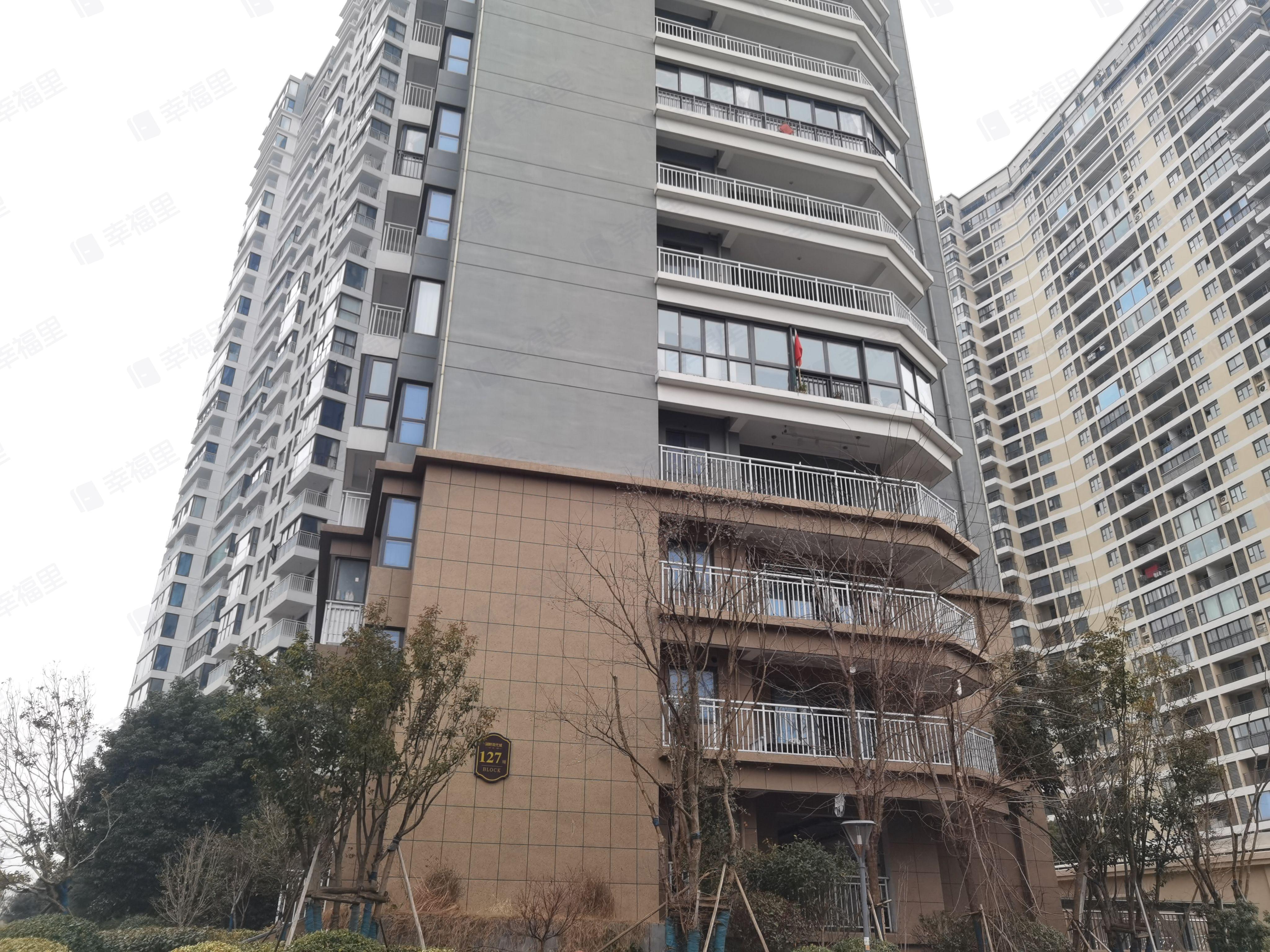 湖畔现代城小区效果图