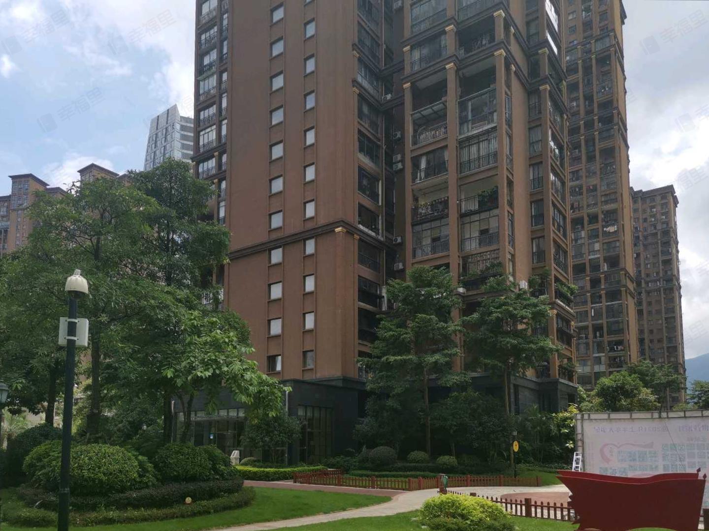 世茂御龙湾小区效果图