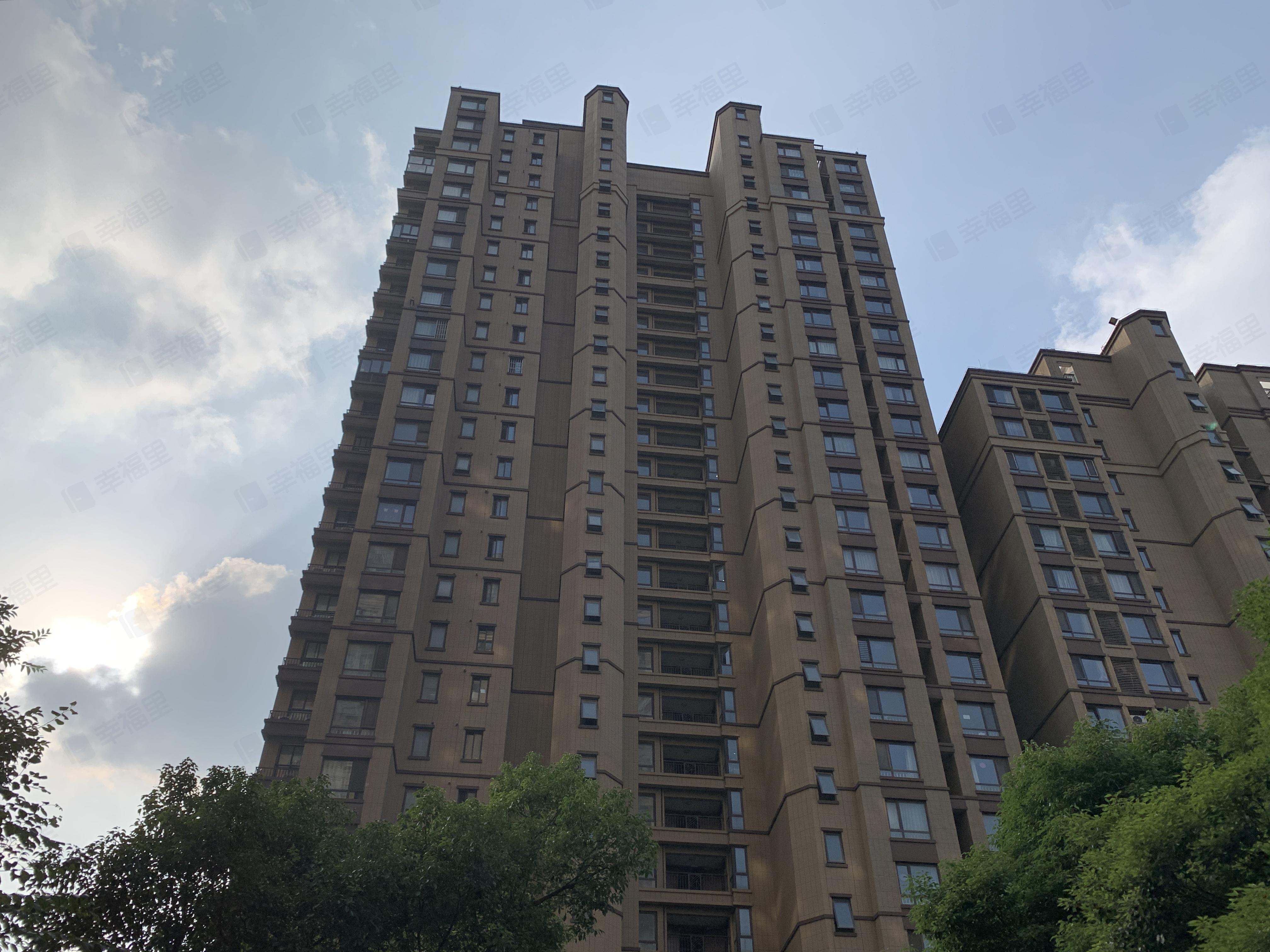 绿地海域苏河源(一期)小区效果图