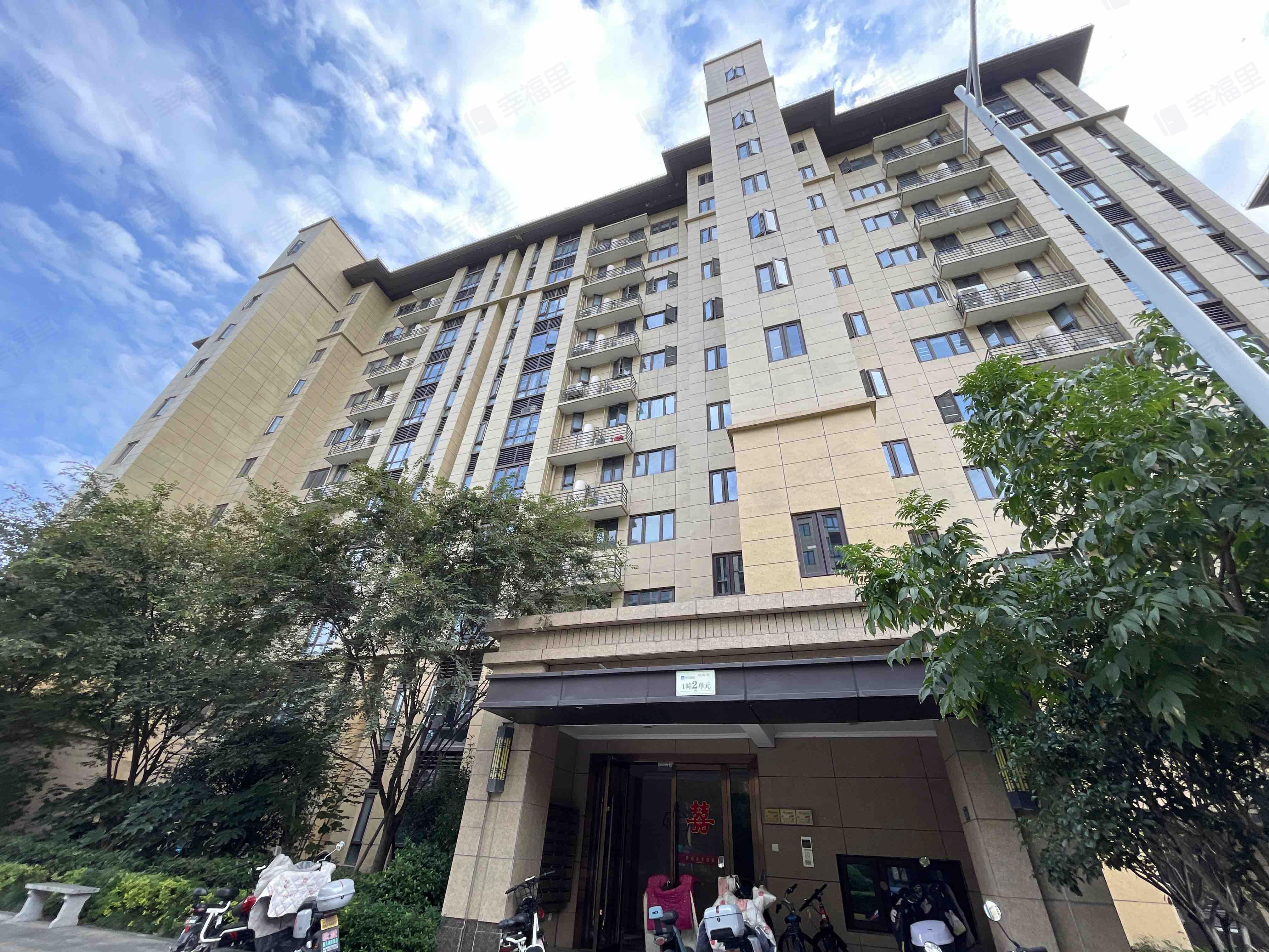 碧桂园南浔公馆小区效果图