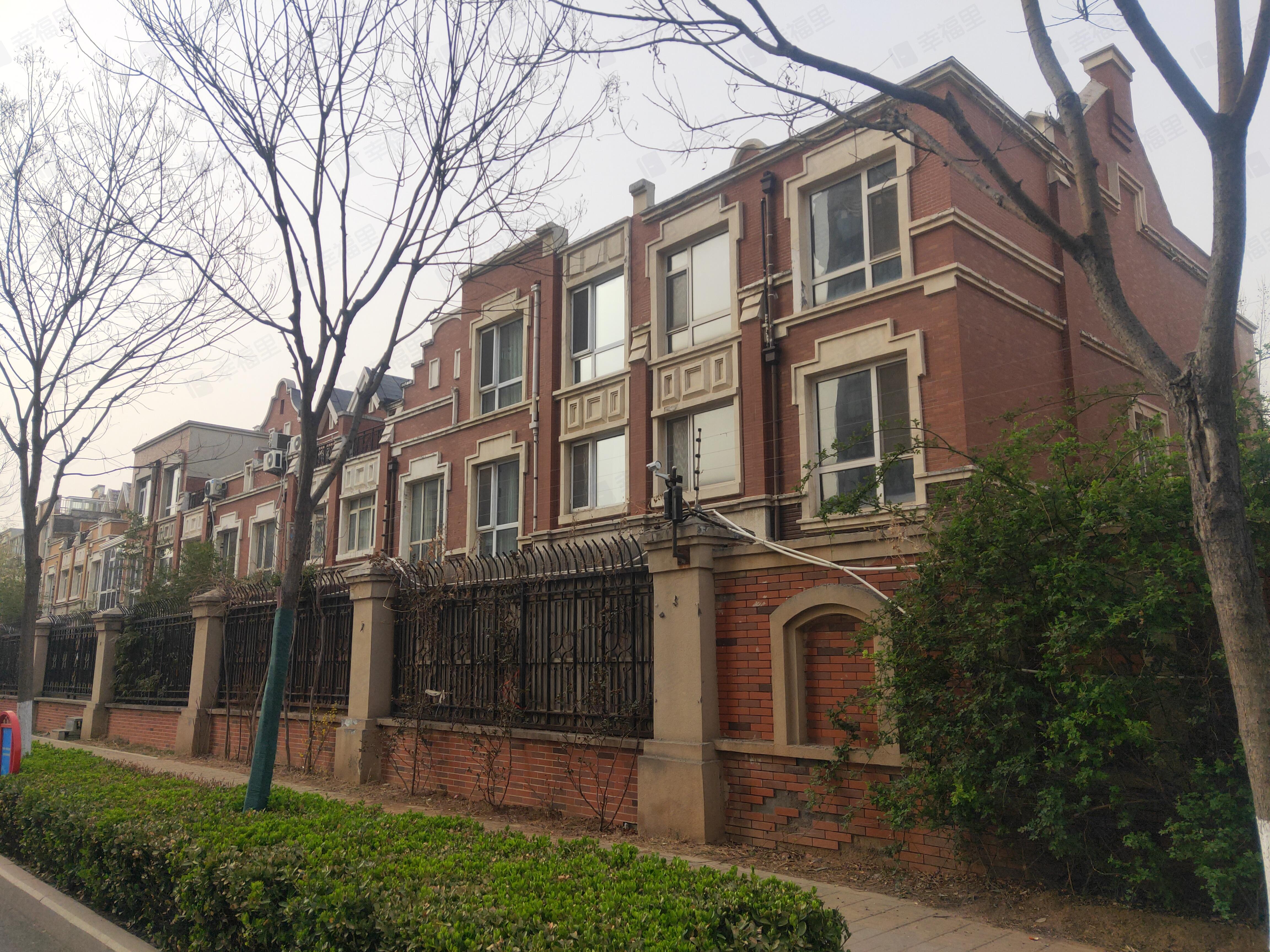 中海奥龙观邸小区效果图