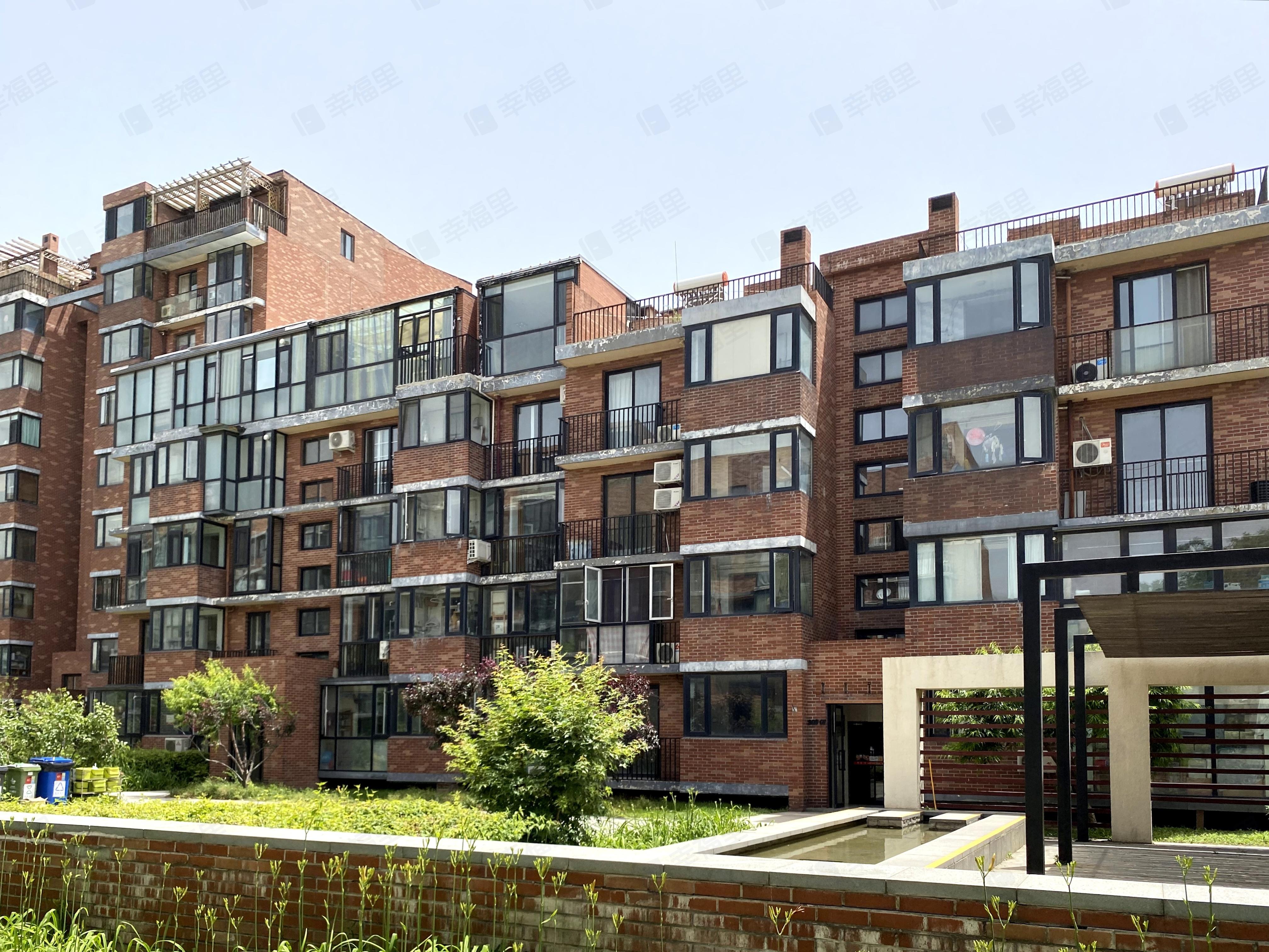 金地格林小镇小区效果图