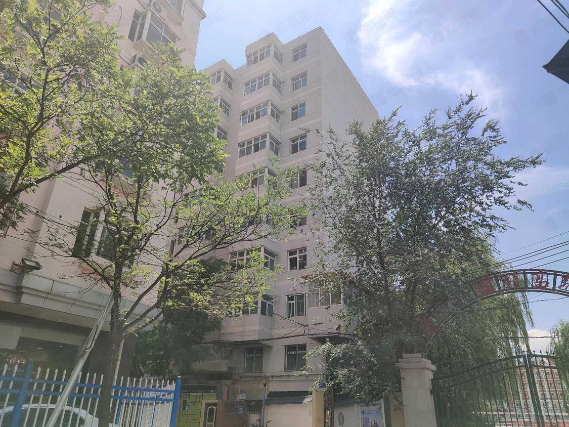 兰州城关-万达大润发/2004年建兰州外国语高级中学家属楼