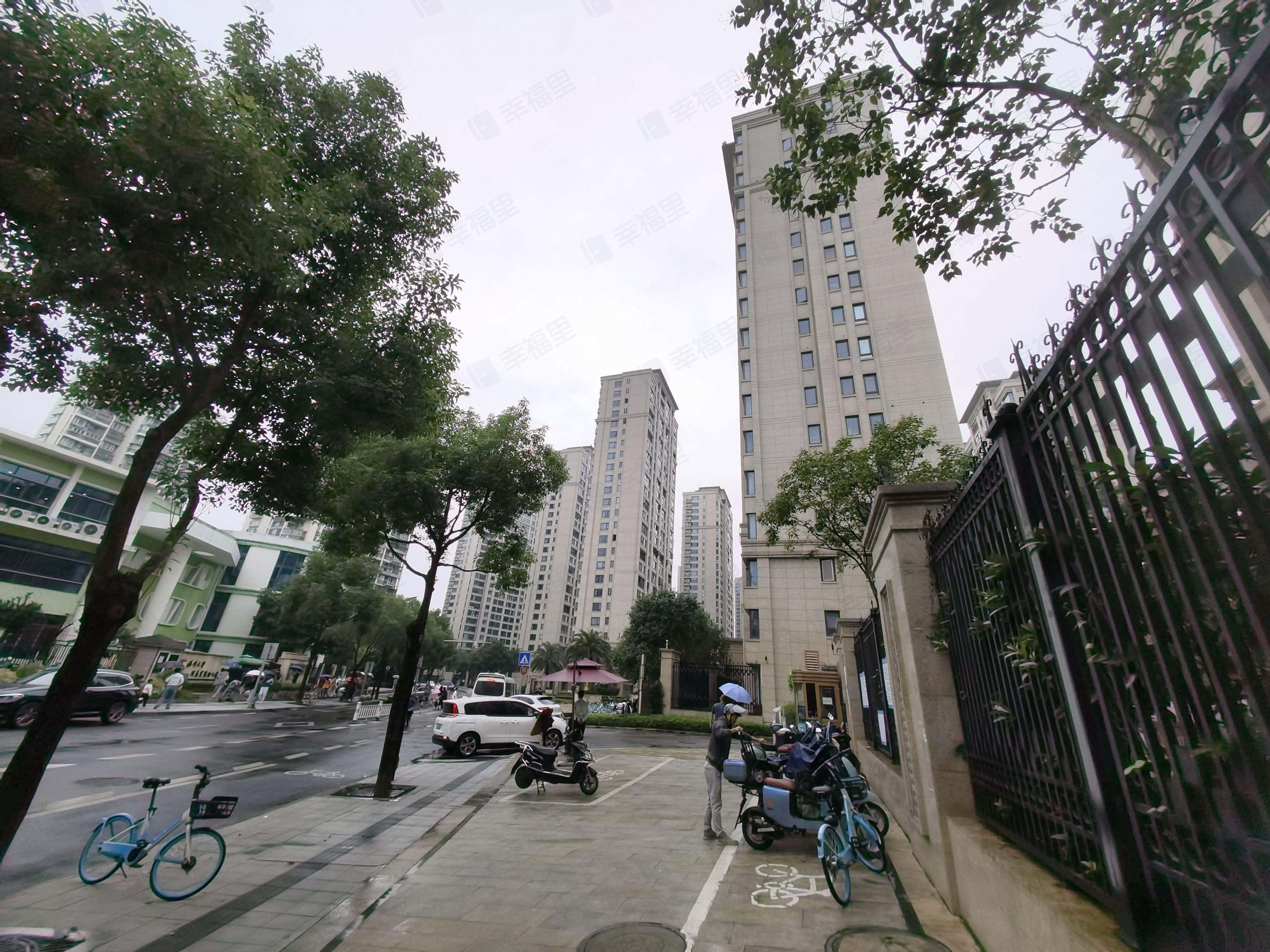 白麓城大悦墅小区效果图
