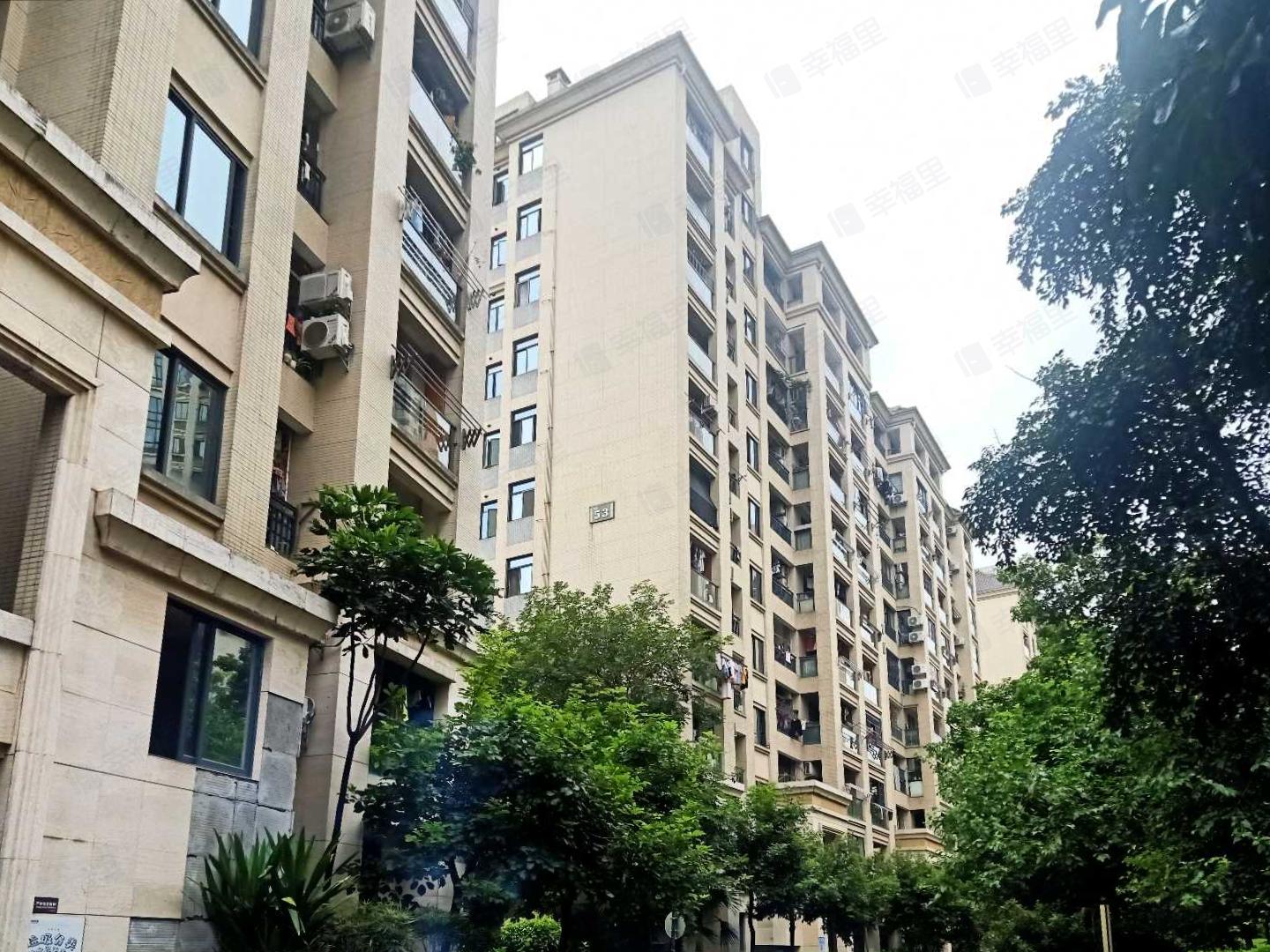 融信第一城4期宽域小区效果图