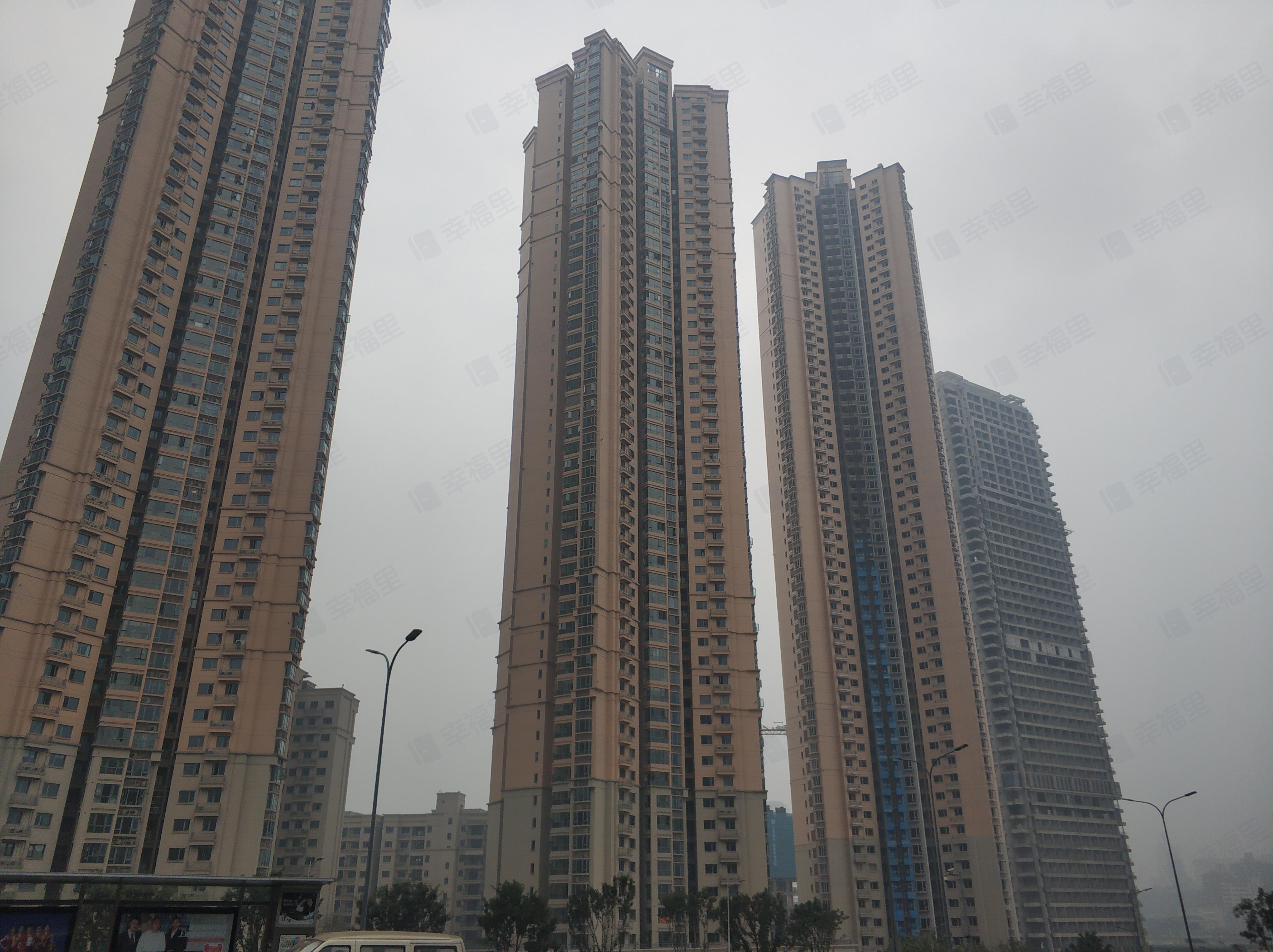 御龙天峰小区效果图