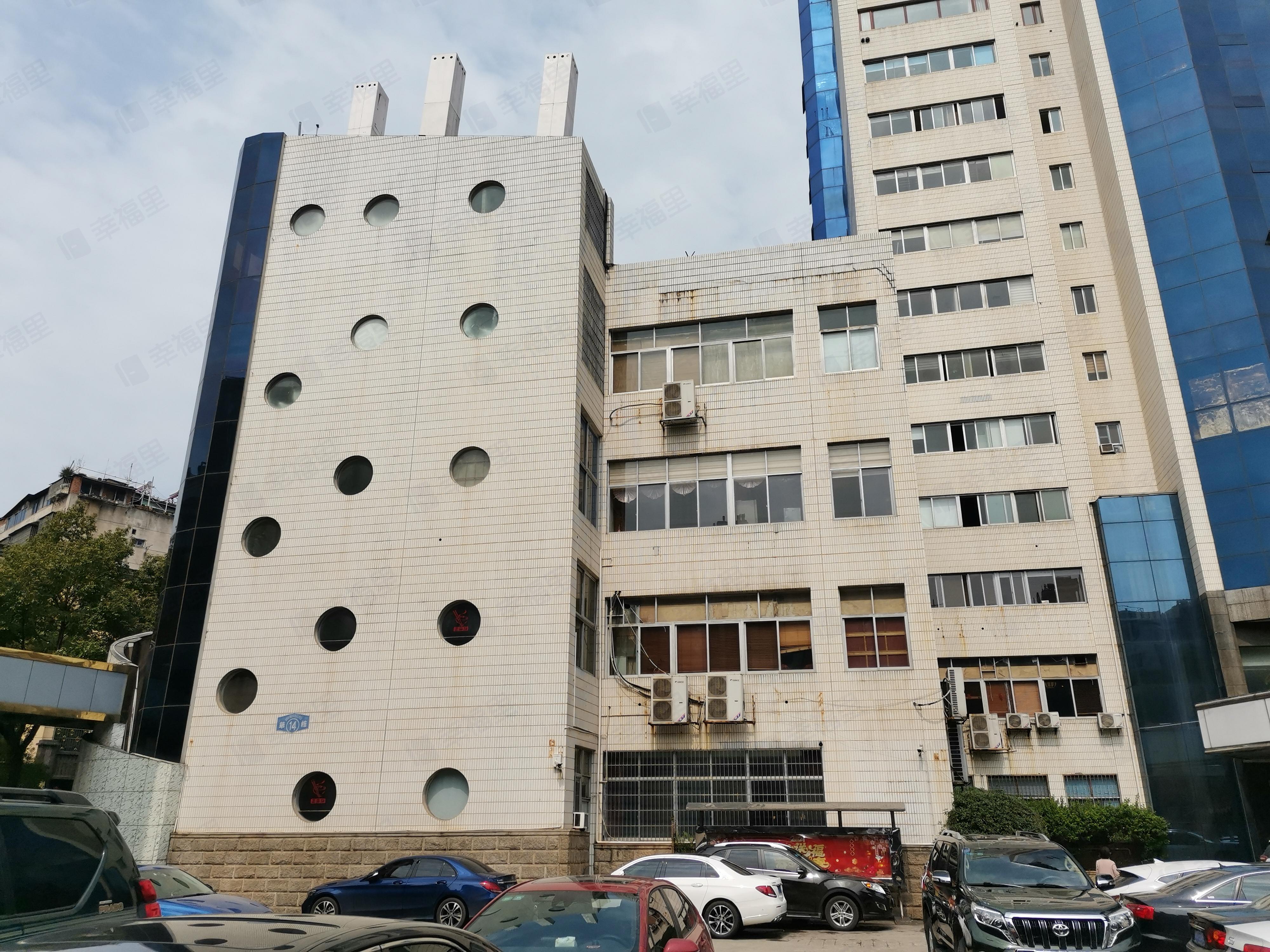 湖南省机械进出口公司宿舍小区效果图
