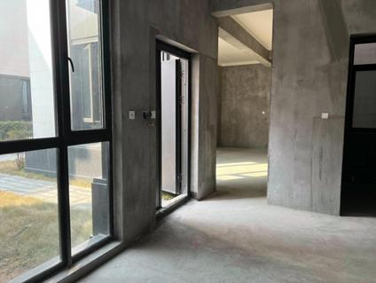 北京新隆明岚雅院(别墅)4室2厅165平底层/共3层