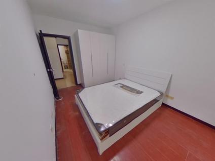 静安彭浦整租 临汾路1244弄小区2室1厅/68平/底层