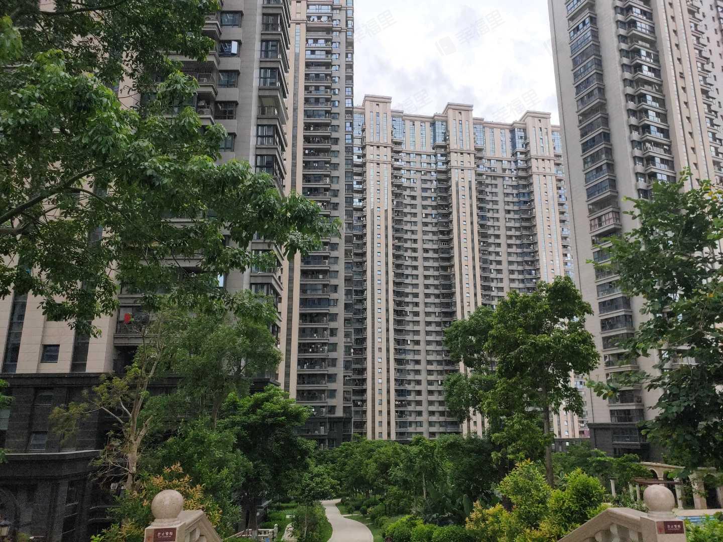 源昌君悦山小区效果图