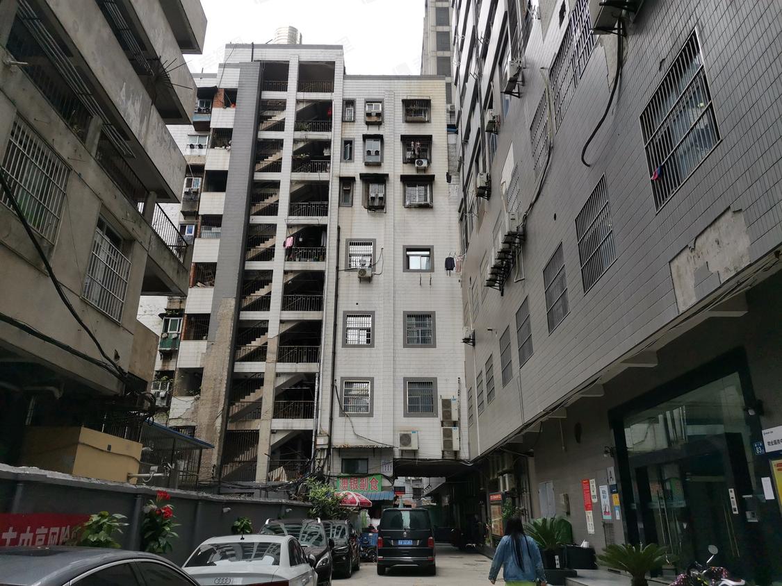 武汉江岸-台北香港路/暂无年代澳门银座