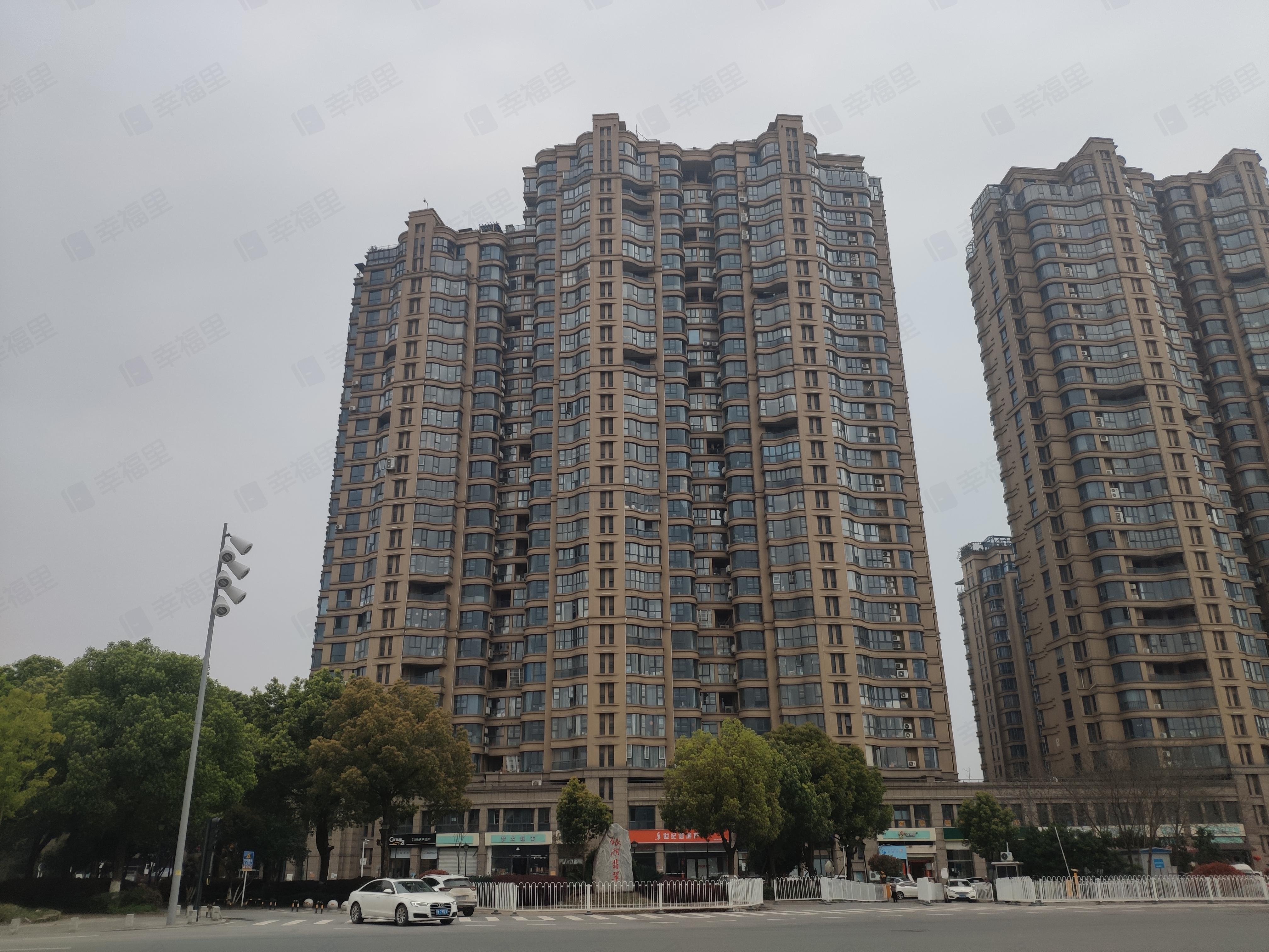 银湖翡翠(三期)小区效果图