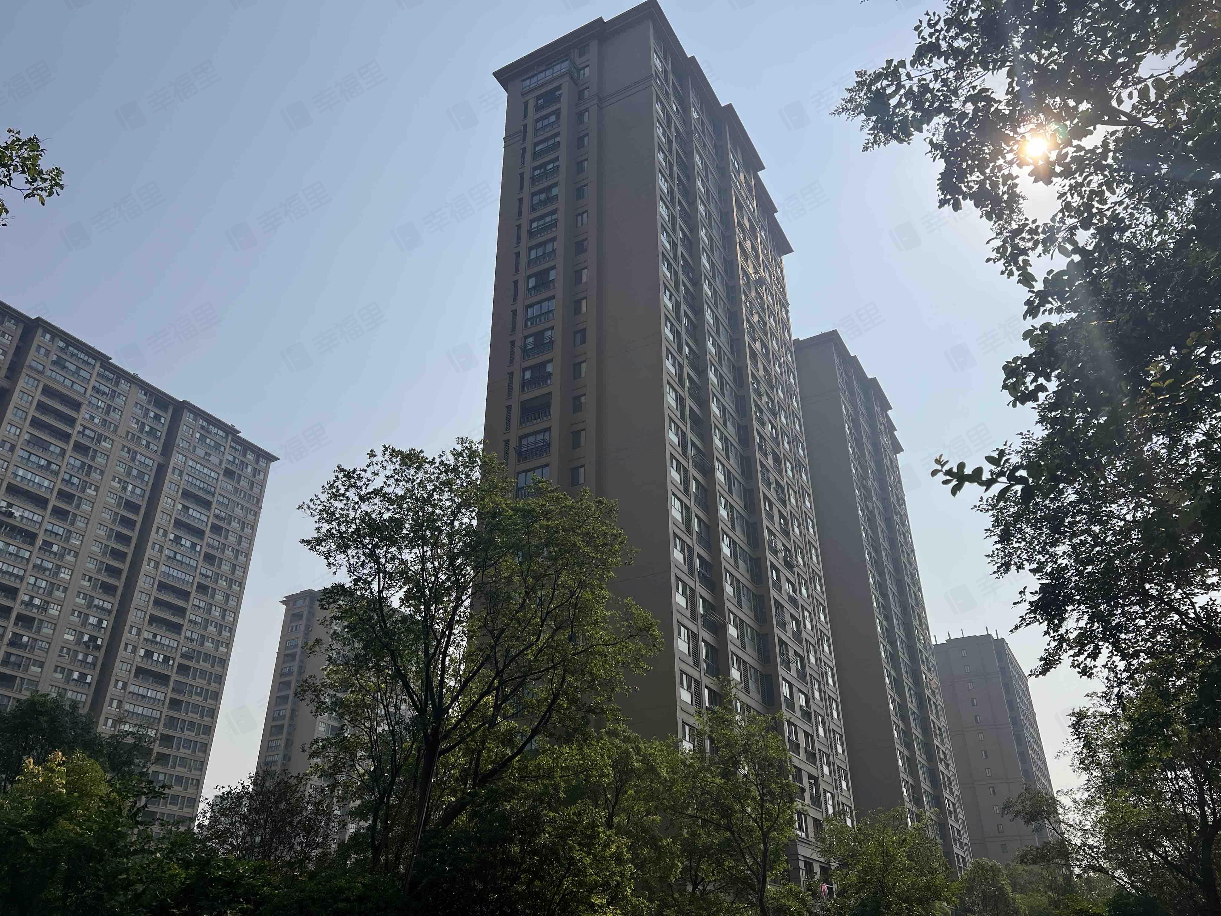 美好易居城小区效果图