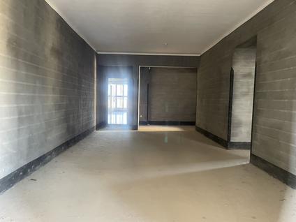 北京彰泰玫瑰园3室2厅91平中楼层/共34层