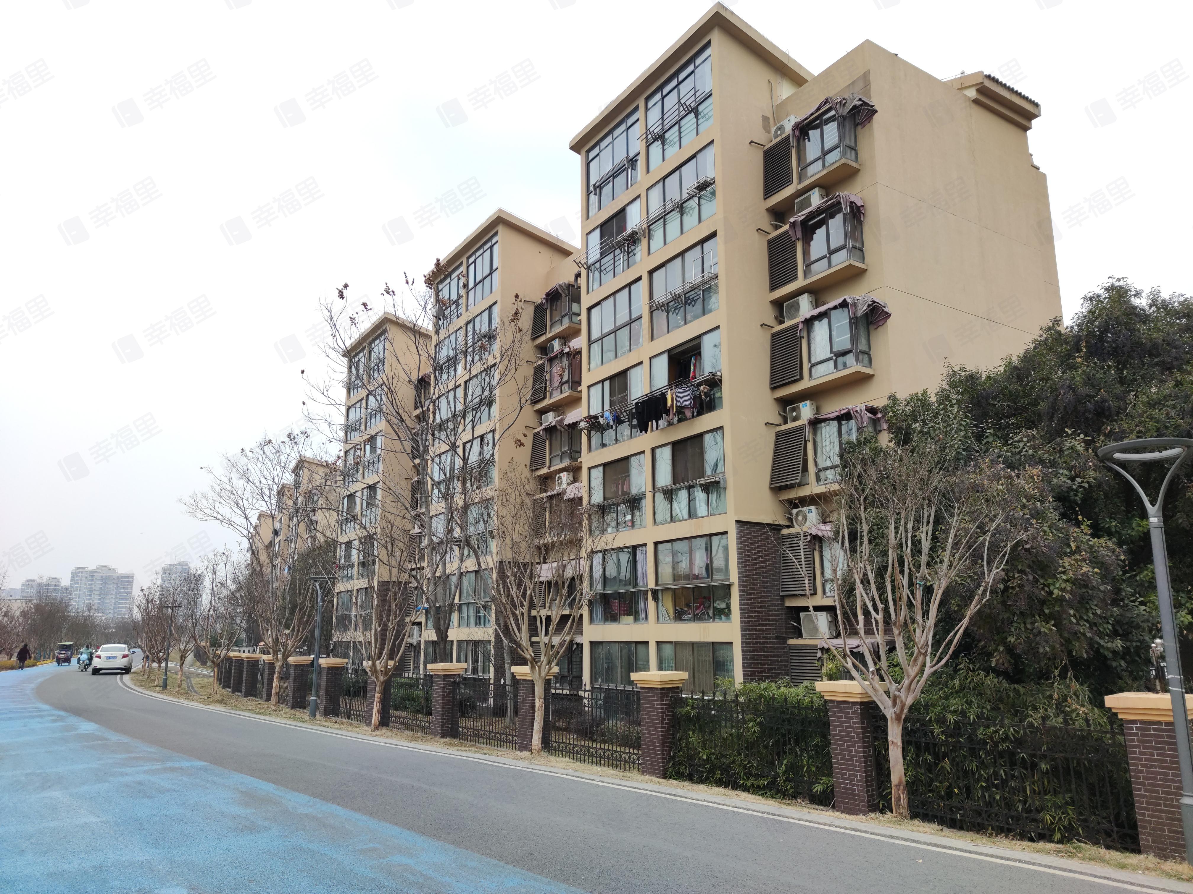 天鹅湖花园小区效果图