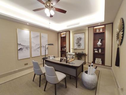 三亚中交海棠麓湖4室2厅132平底层/共2层