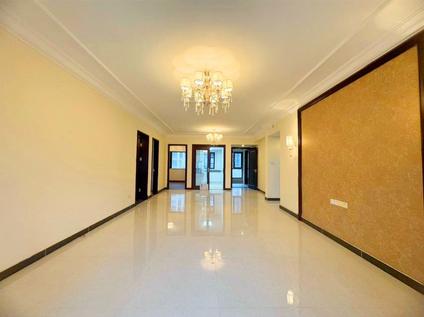 北京恒大江湾3室2厅129.25平中楼层/共9层