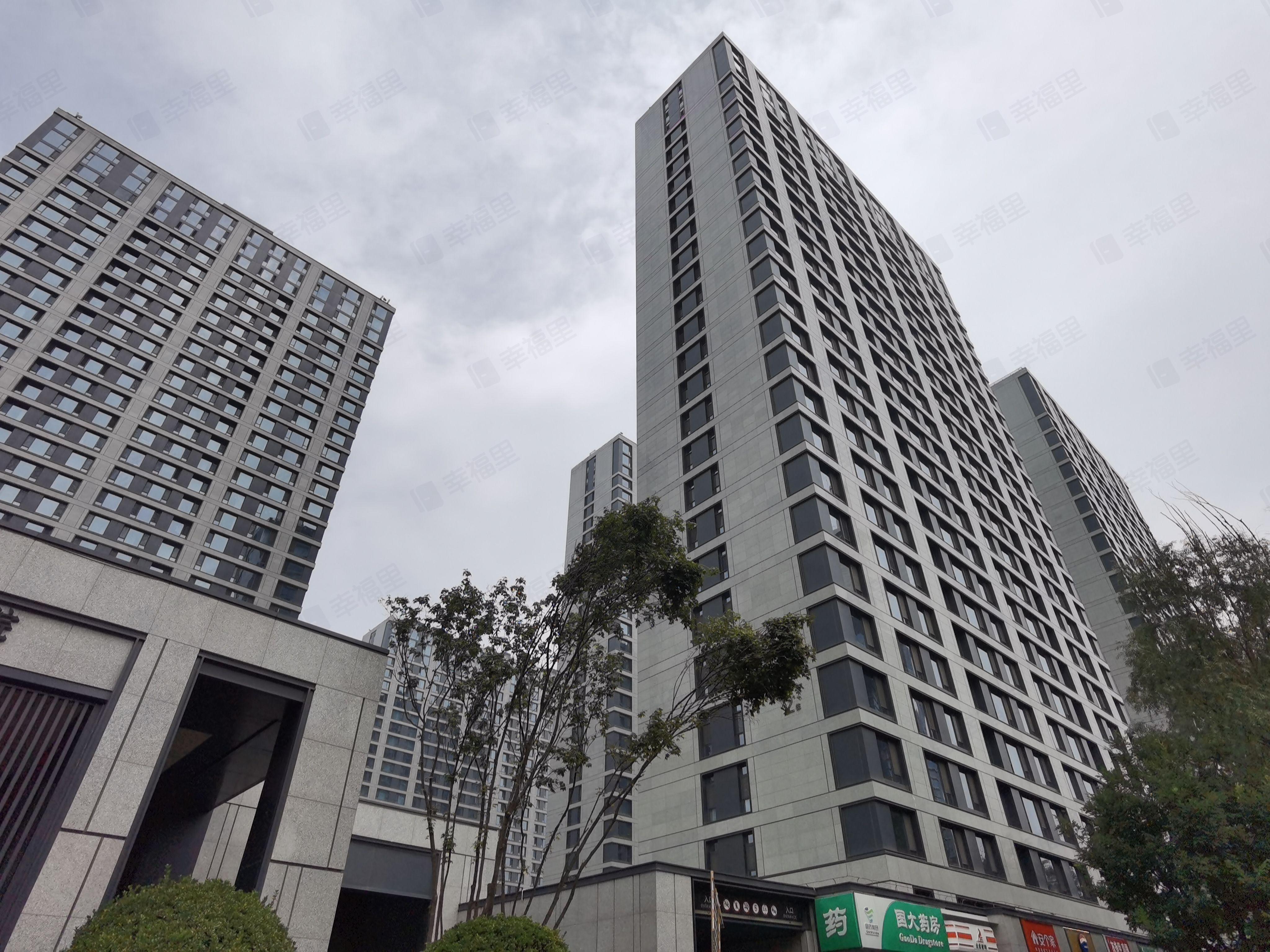 学府壹号院小区效果图