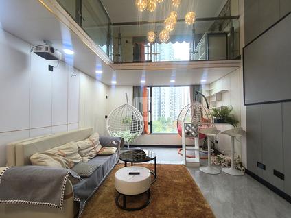 伍家岗东站整租 万豪中心2室2厅/43平/低楼层