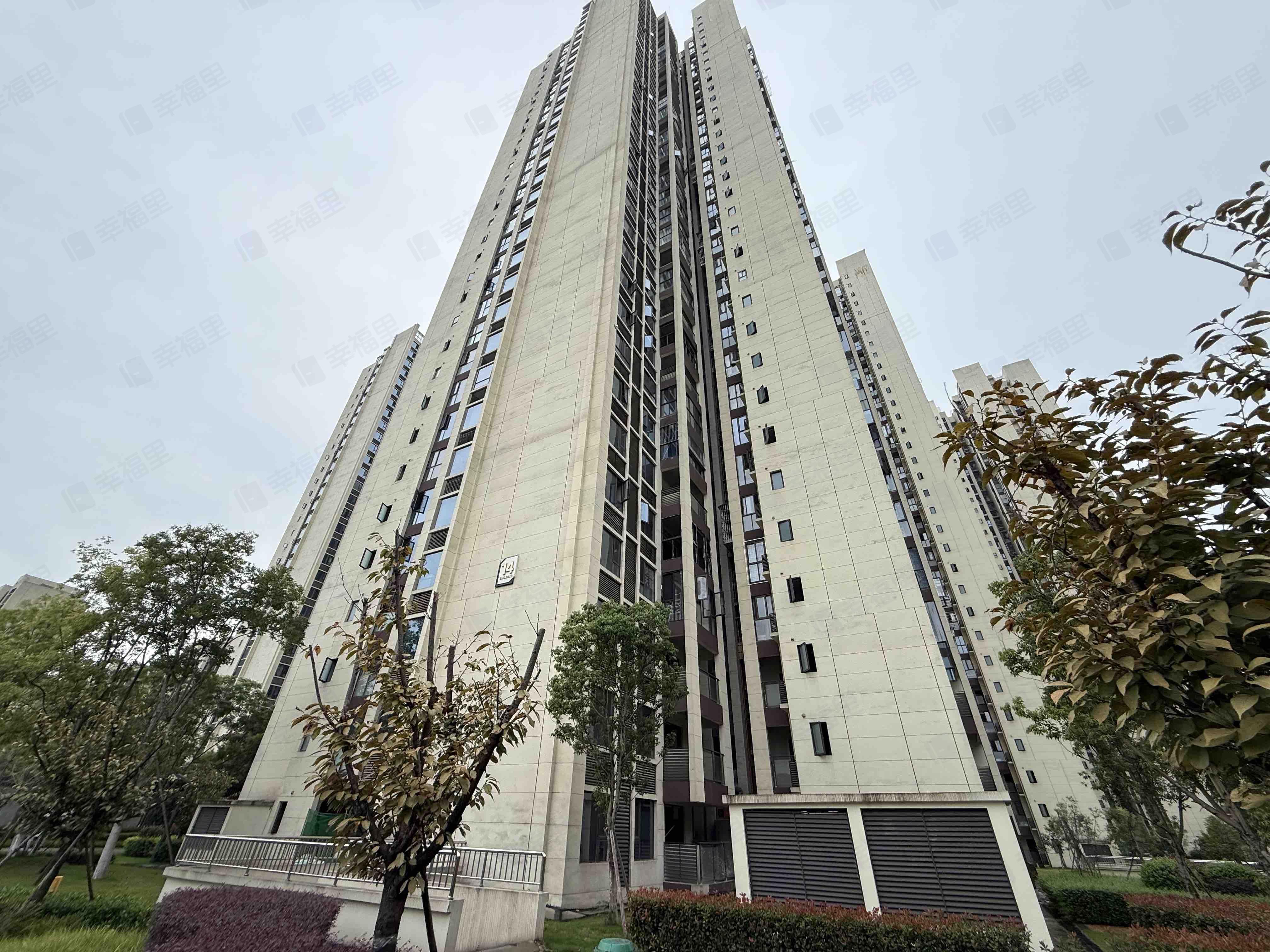 蜀道锦绣澜庭小区效果图