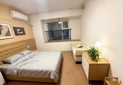 兰山北城-长沙路东片区合租 环球掌舵3室2厅/140平/低楼层