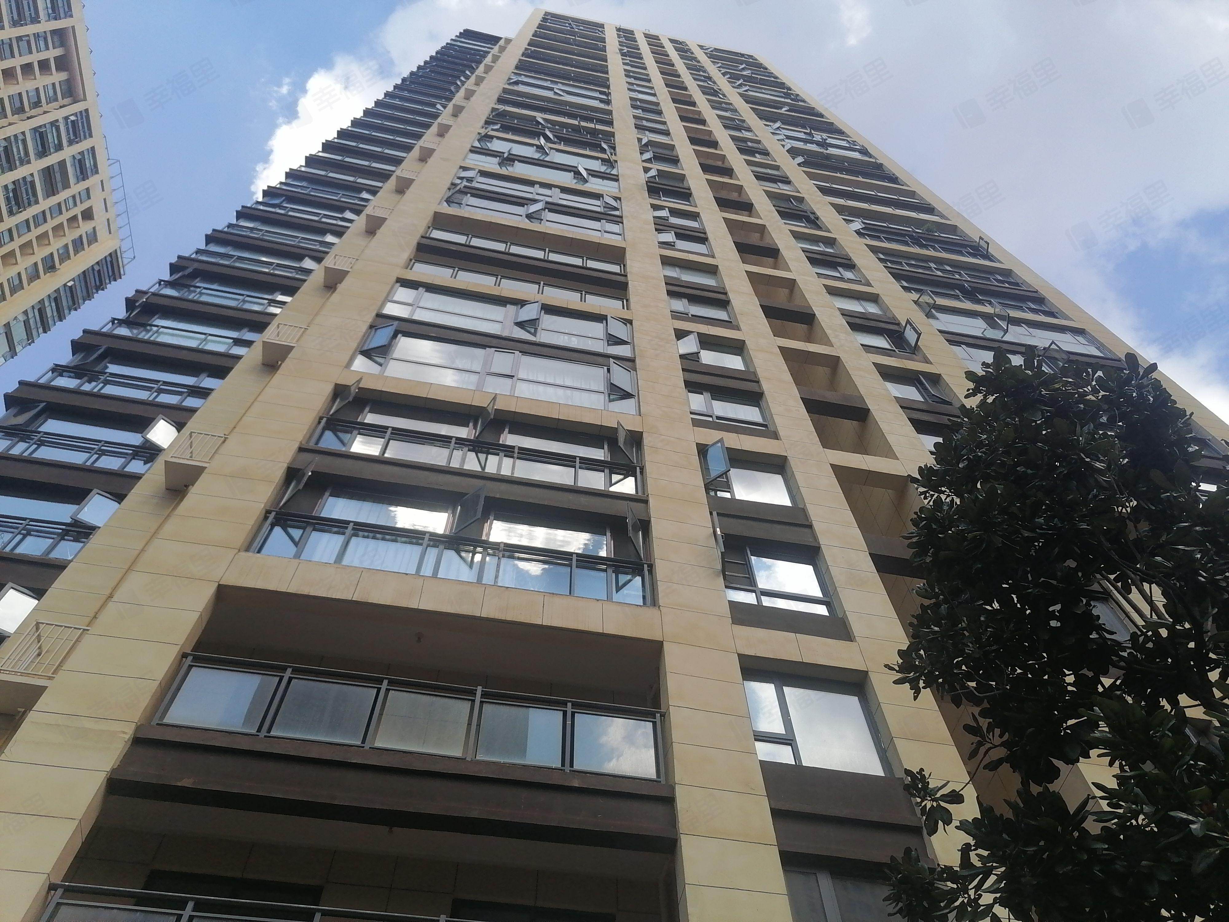 蓝光雍锦世家小区效果图