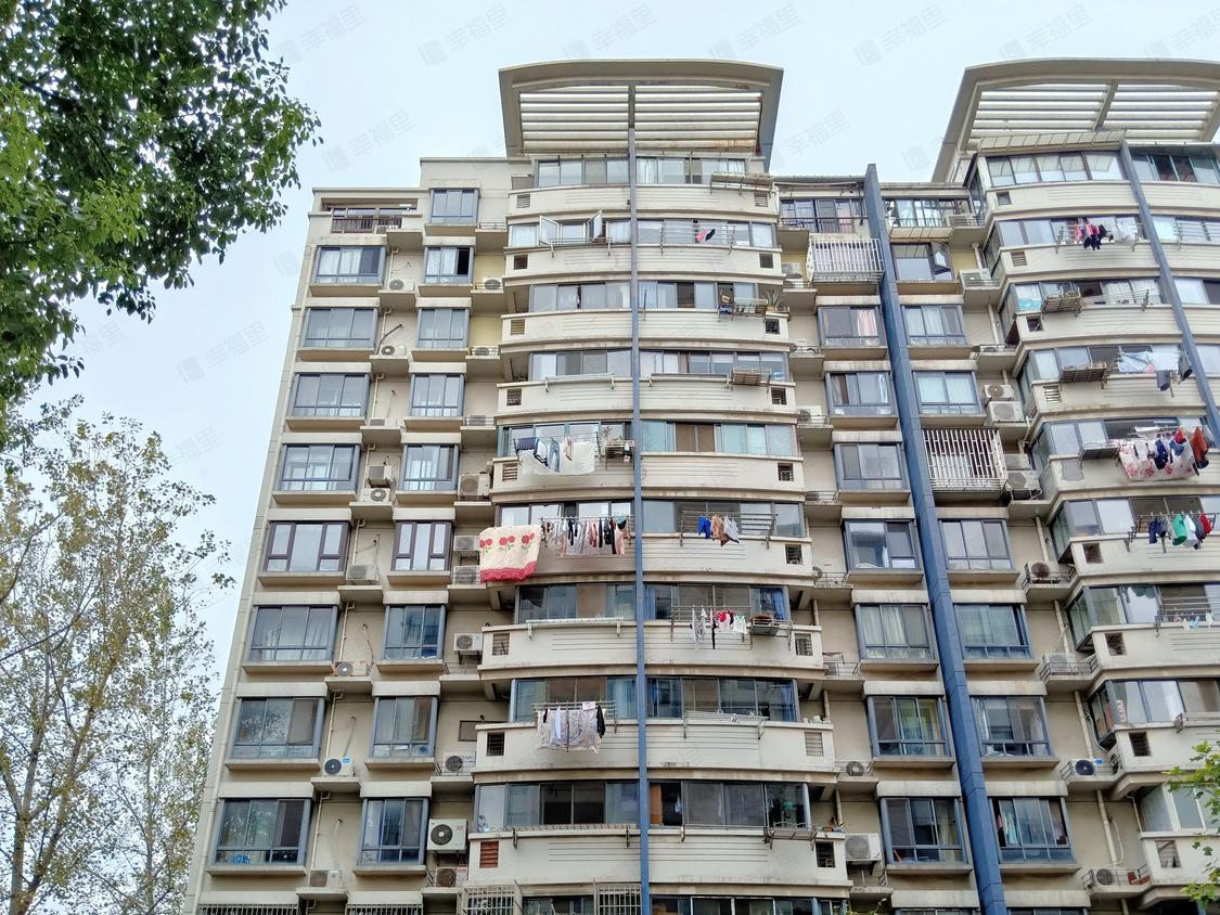 上海浦东-北蔡/2003年建由由新邸