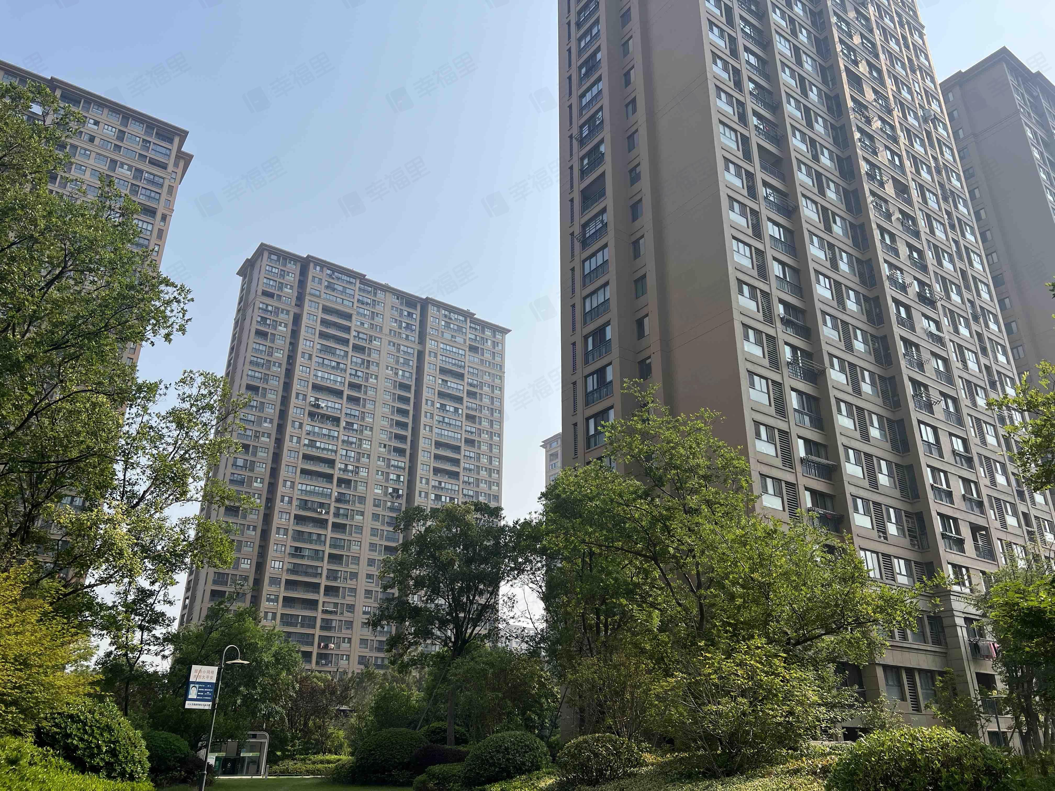 美好易居城领域小区效果图