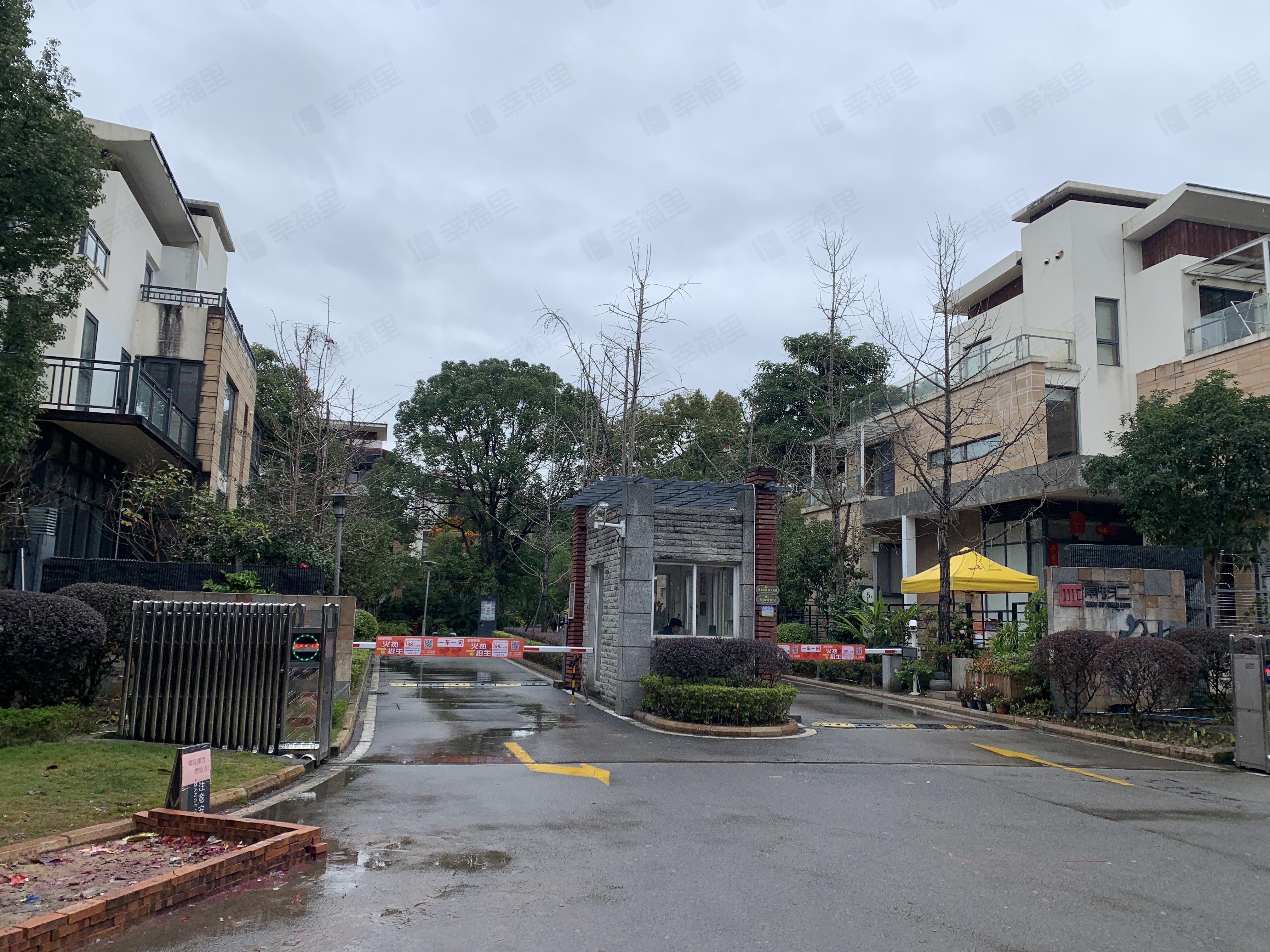 融汇山水B区小区效果图