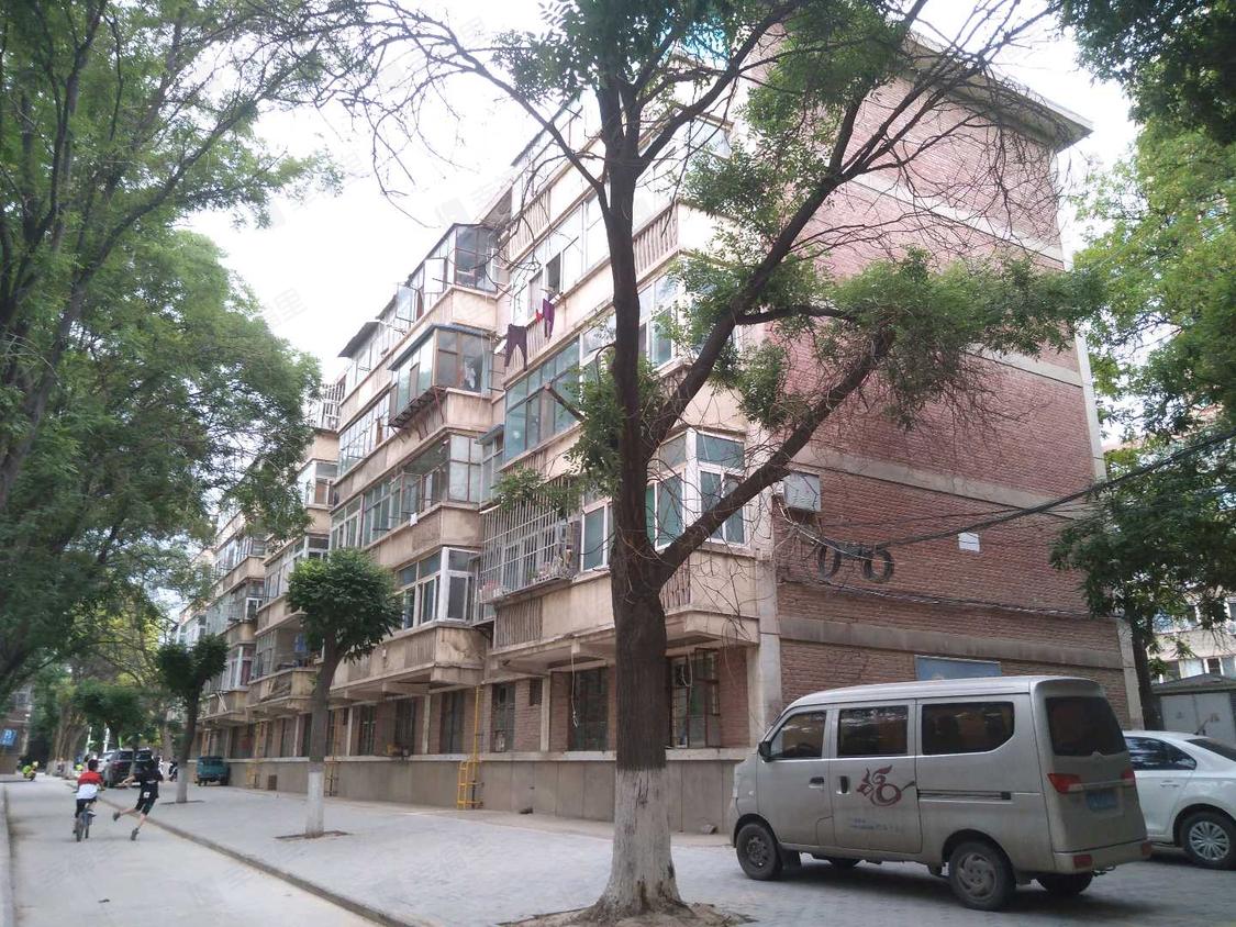兰州安宁-费家营十字/暂无年代费家营邮政局家属院