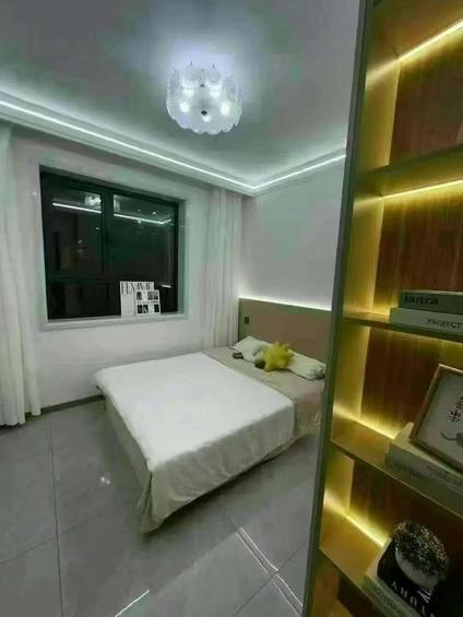 北京阳光天地小区3室2厅117平低楼层/共6层