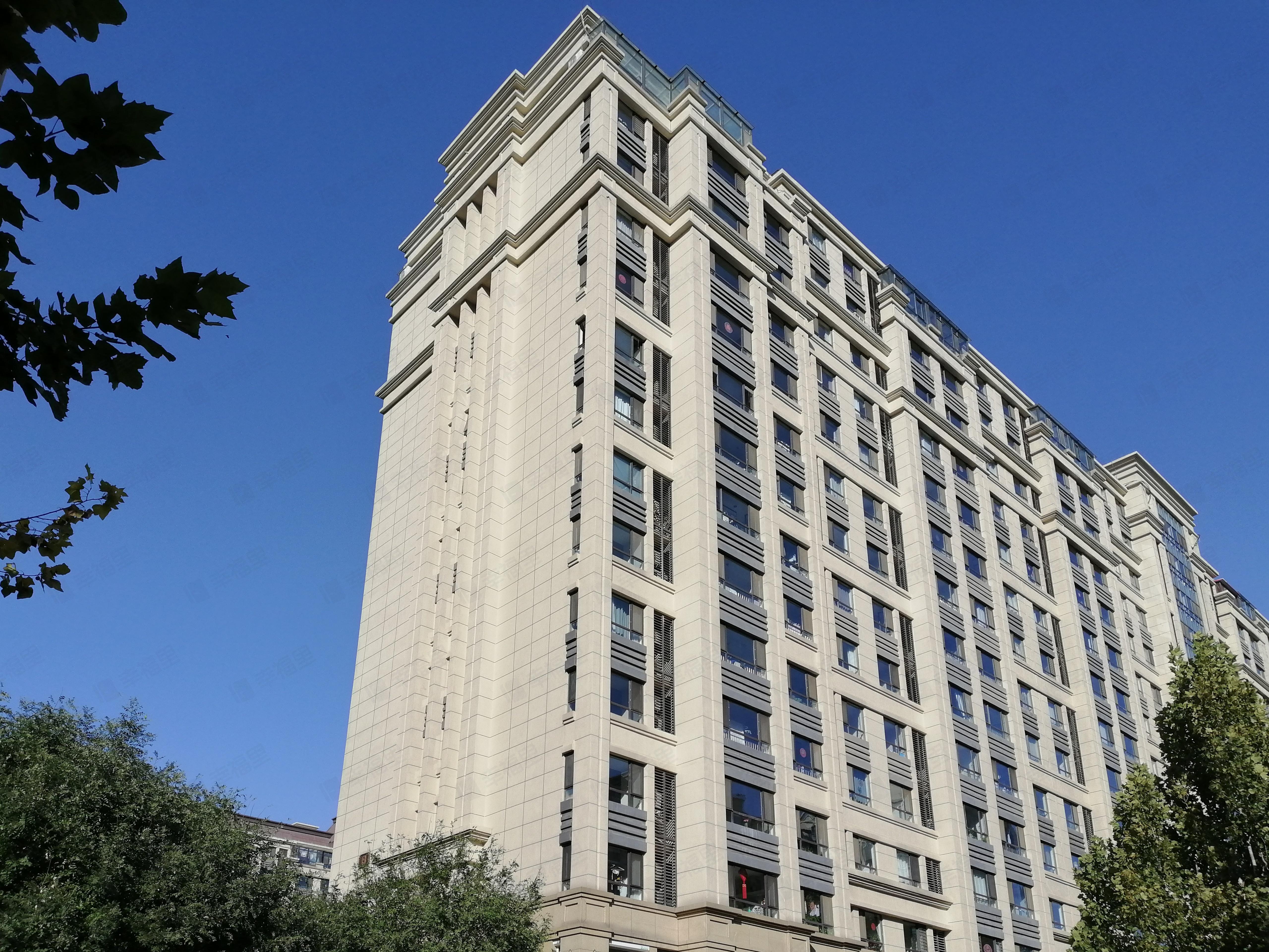 新里西斯莱公馆小区效果图