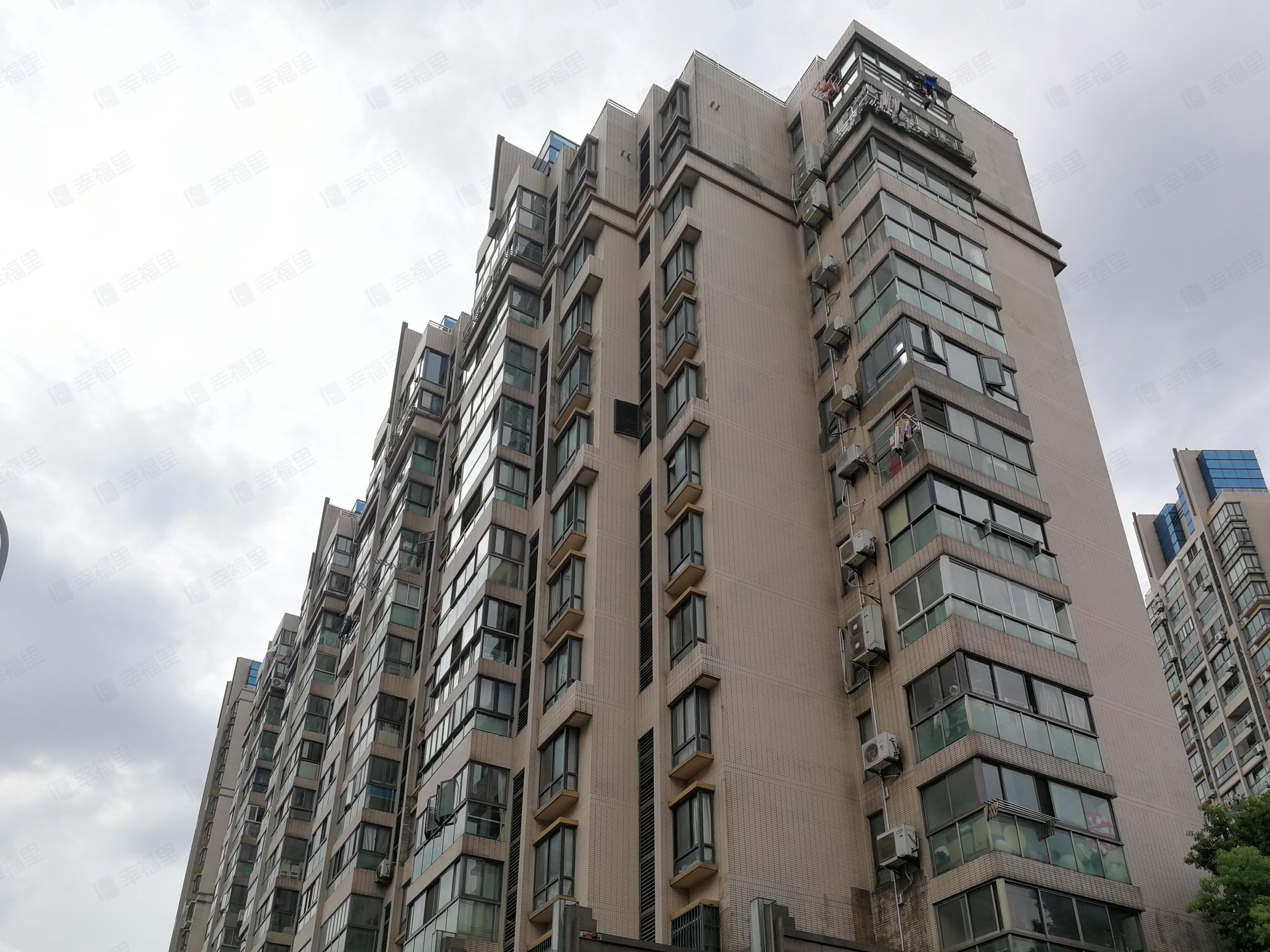 徐汇临江豪园小区效果图