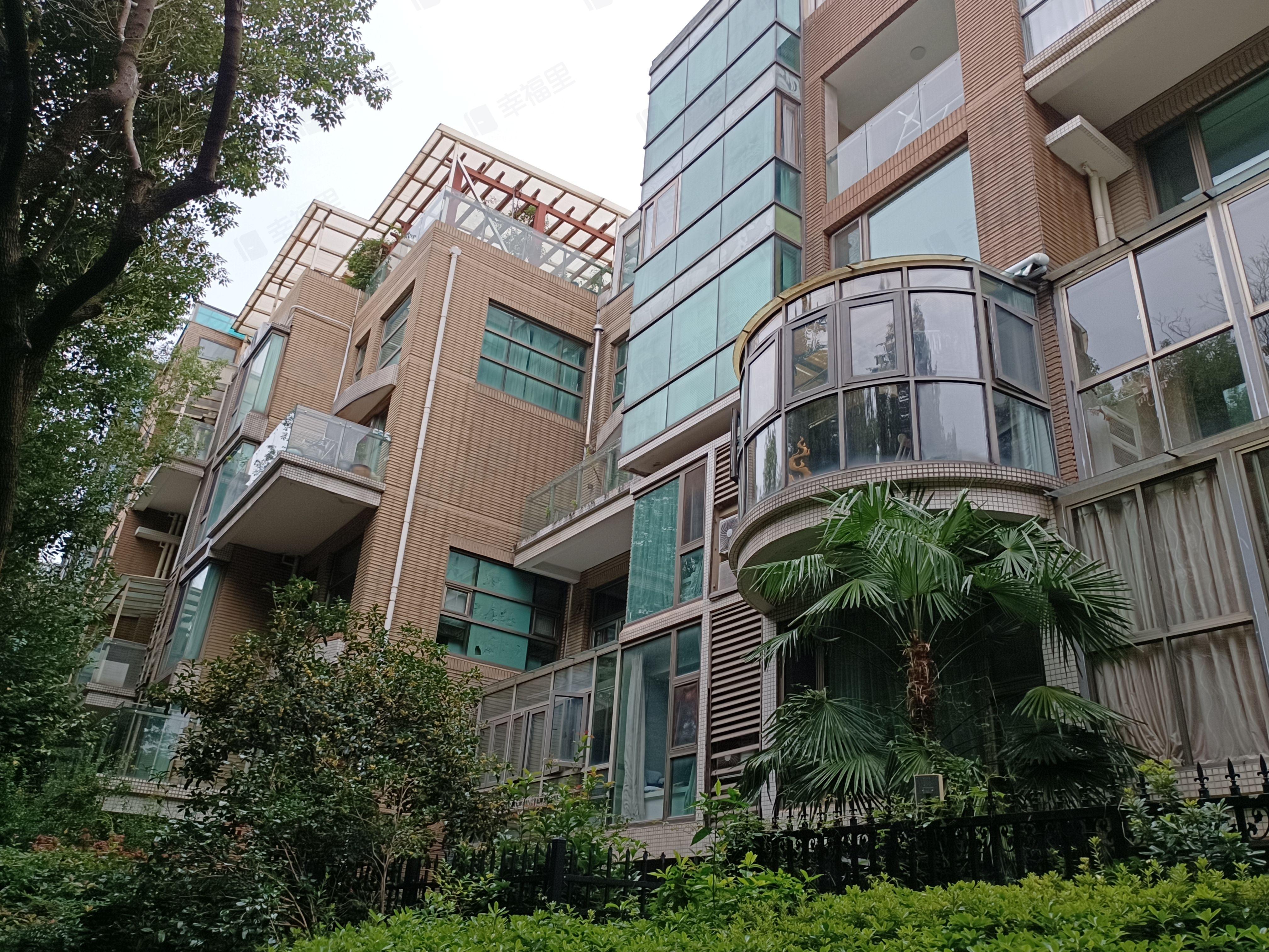 天泓山庄小区效果图