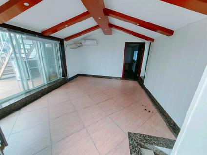 南岸南坪整租 玫瑰山庄8室3厅/546平/底层