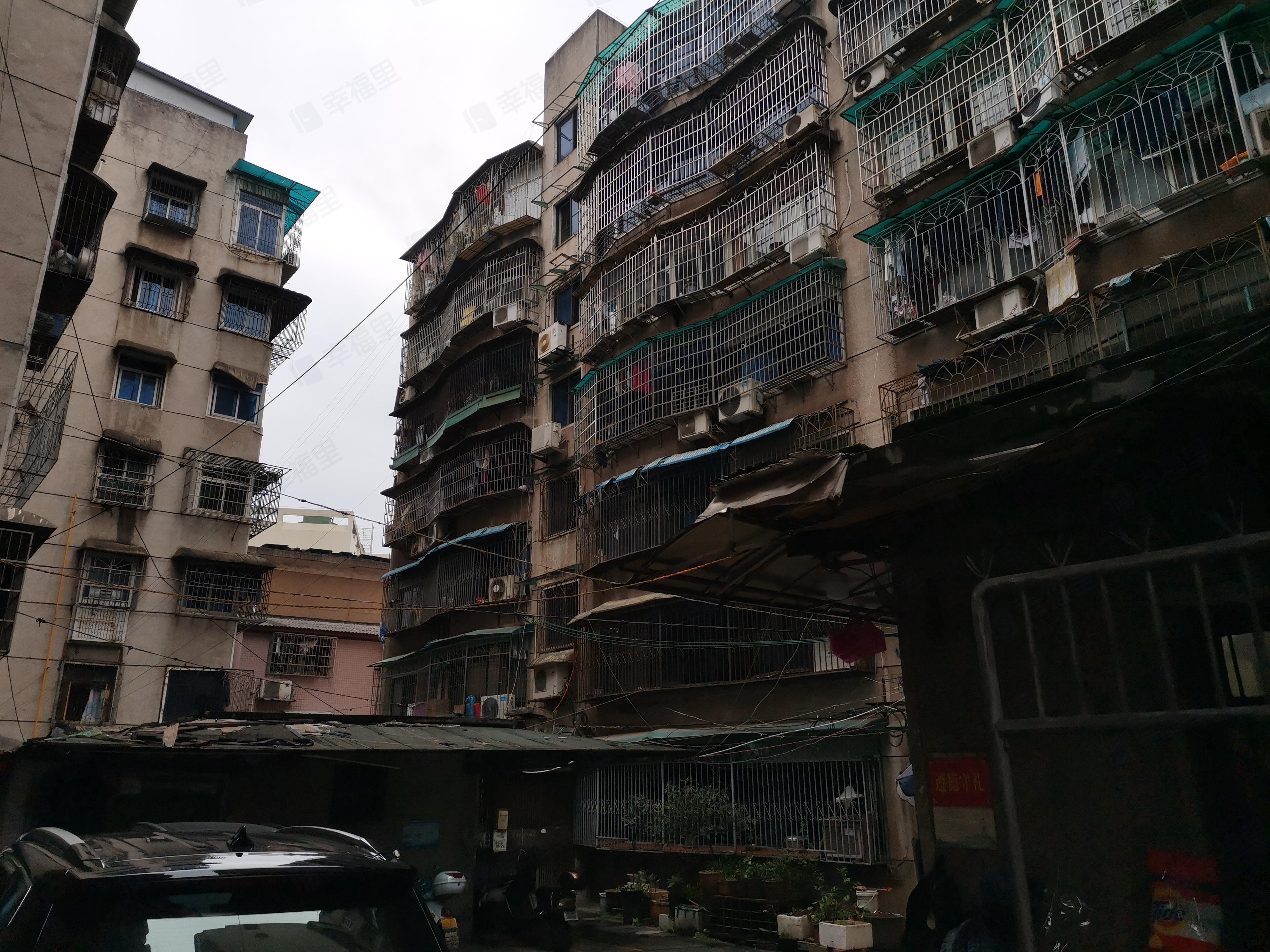 华宝公寓小区效果图
