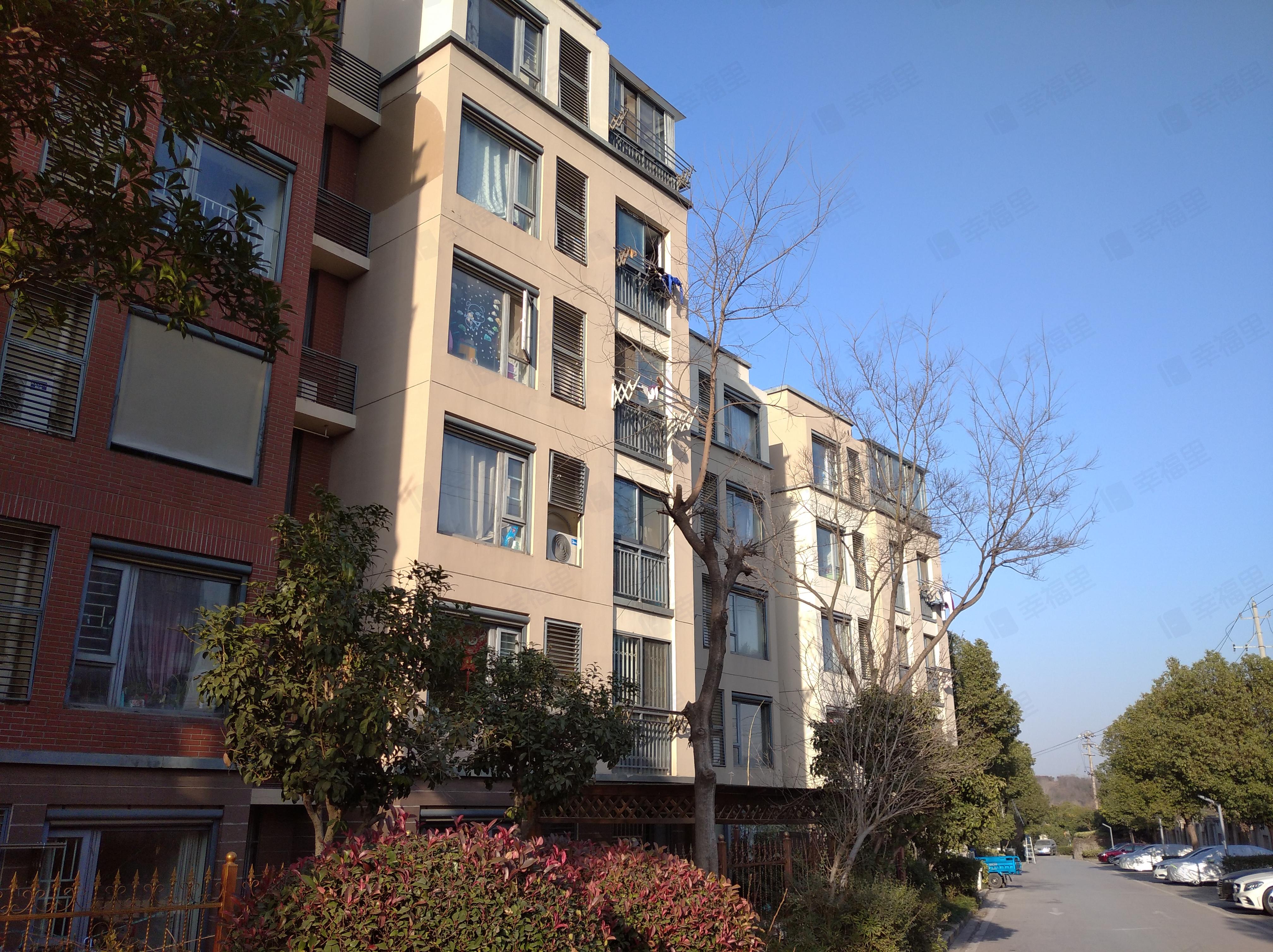 东郊小镇(第六街区)小区效果图