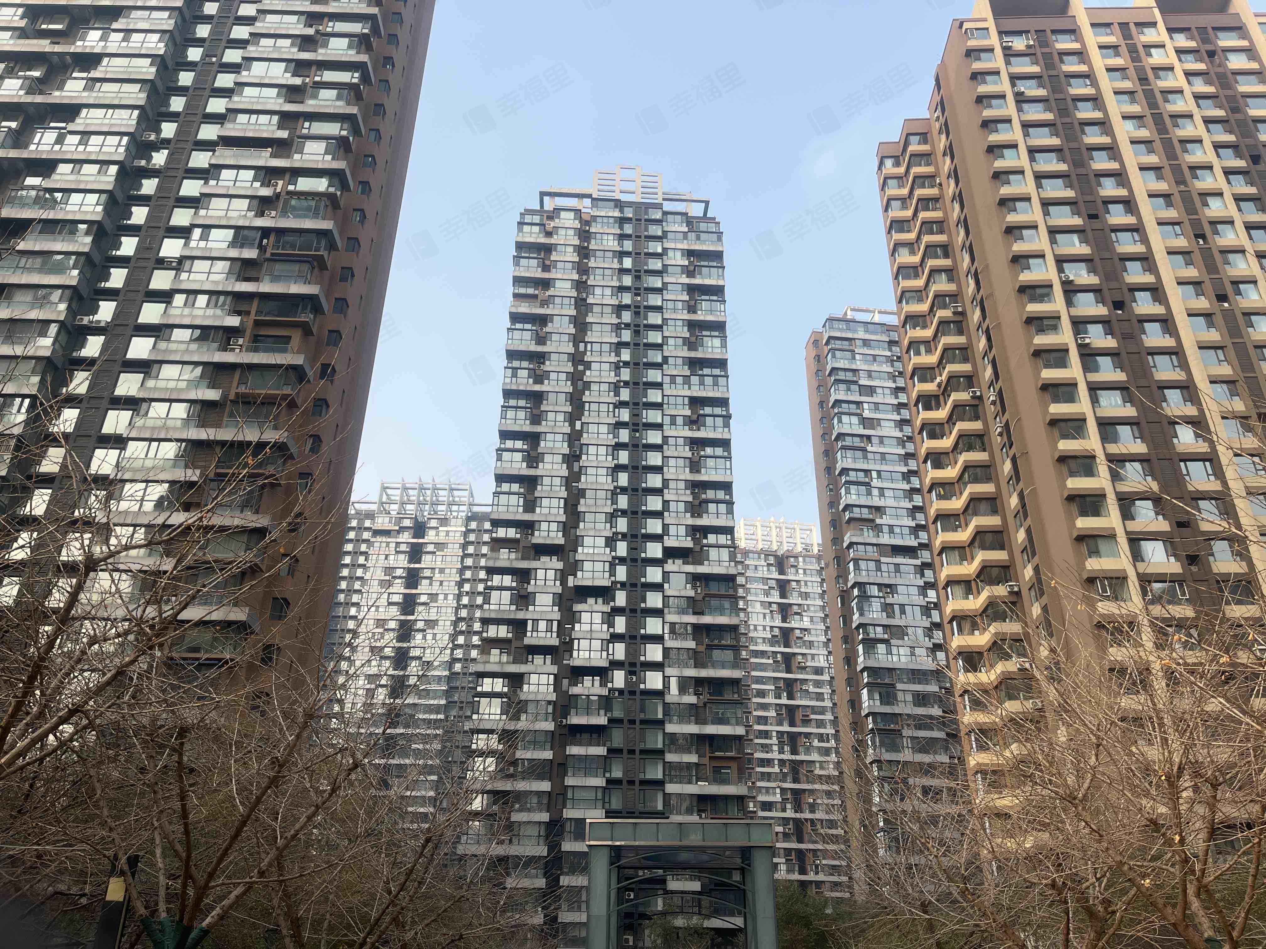 保利达江湾城小区效果图